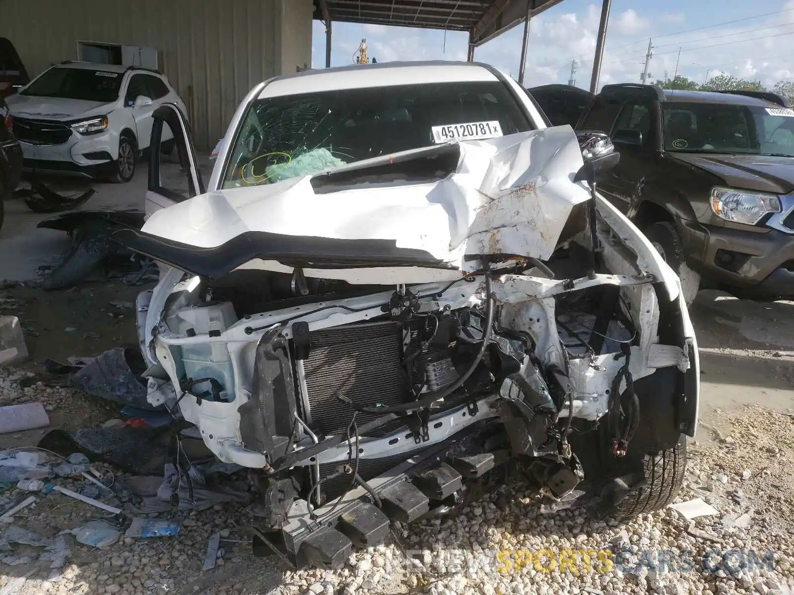 9 Photograph of a damaged car 3TMAZ5CN1KM110909 TOYOTA TACOMA 2019