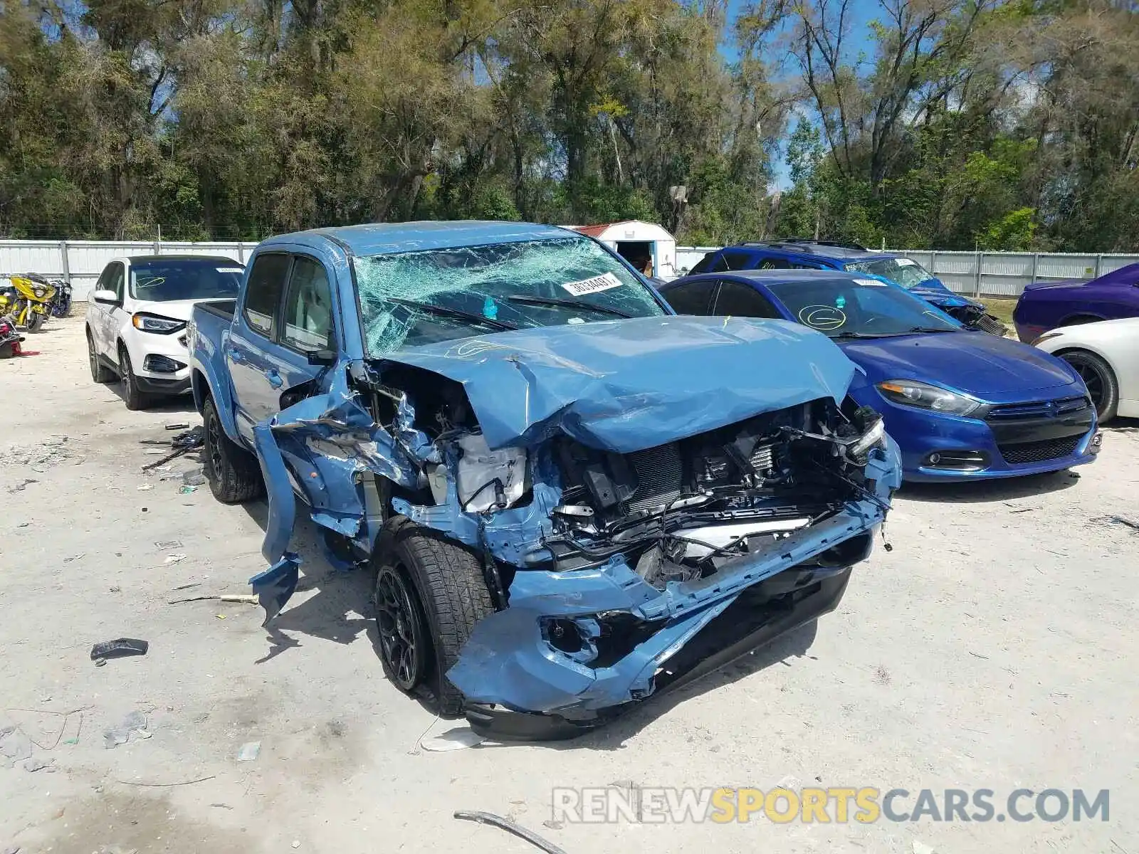 9 Photograph of a damaged car 3TMAZ5CN1KM112384 TOYOTA TACOMA 2019