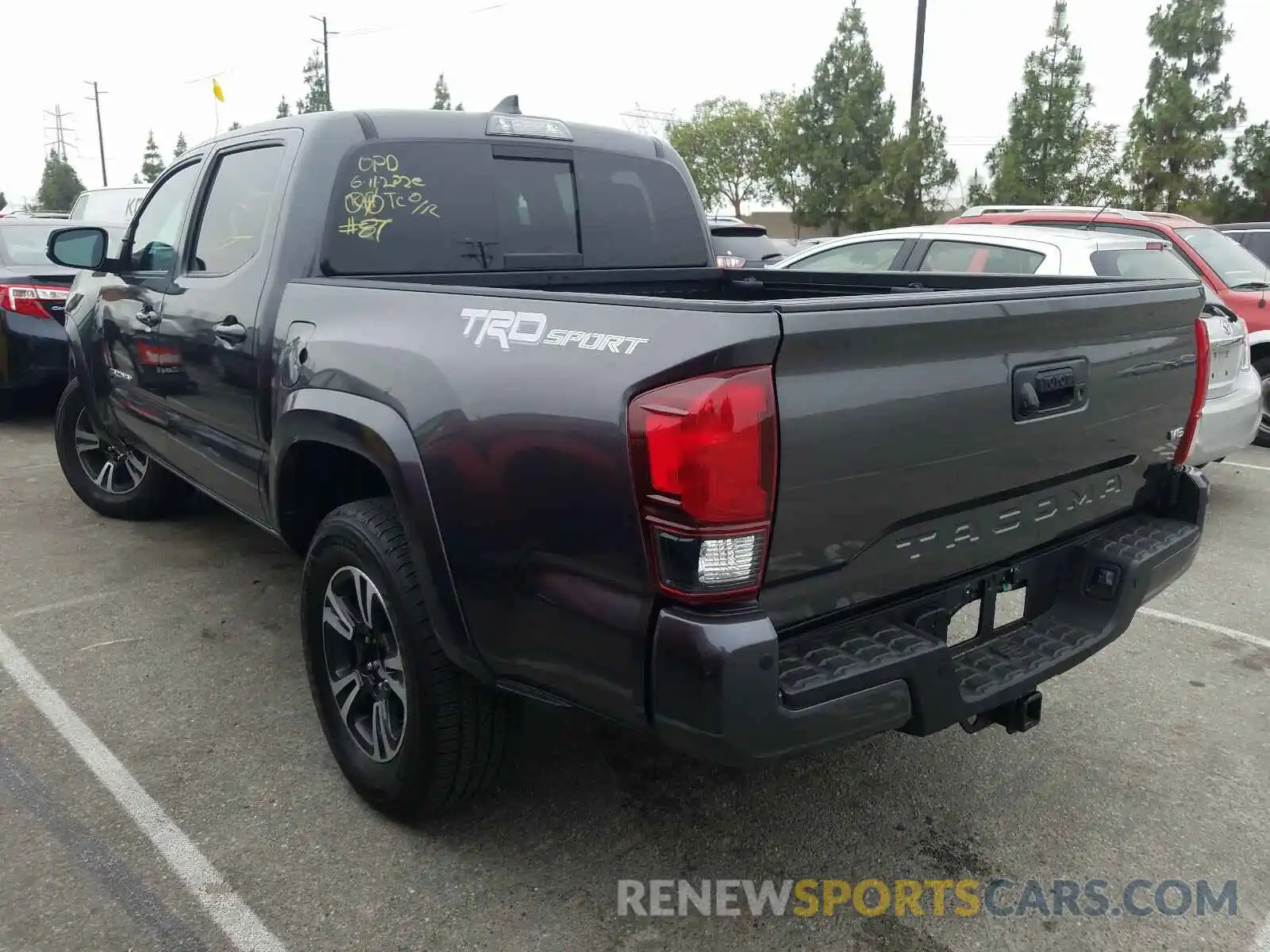 3 Photograph of a damaged car 3TMAZ5CN2KM080108 TOYOTA TACOMA 2019