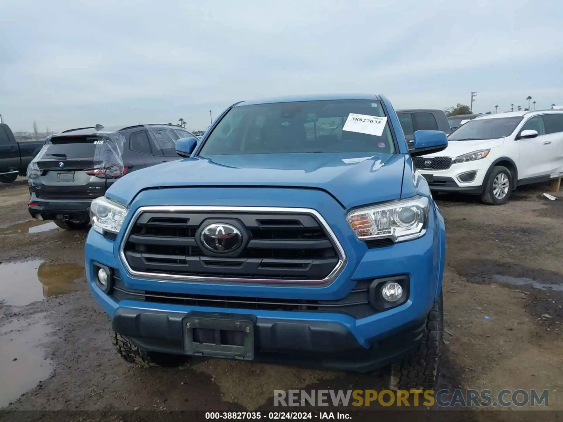 12 Photograph of a damaged car 3TMAZ5CN2KM080285 TOYOTA TACOMA 2019