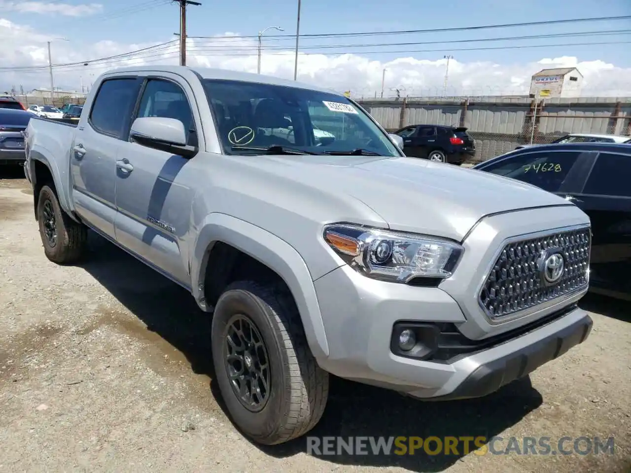 1 Photograph of a damaged car 3TMAZ5CN2KM081209 TOYOTA TACOMA 2019