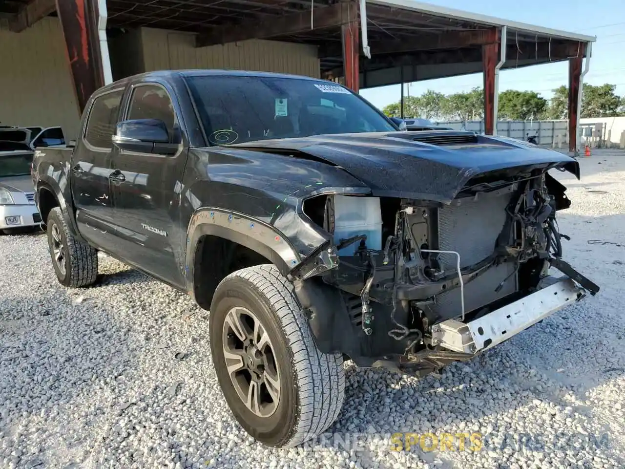 1 Фотография поврежденного автомобиля 3TMAZ5CN2KM081663 TOYOTA TACOMA 2019