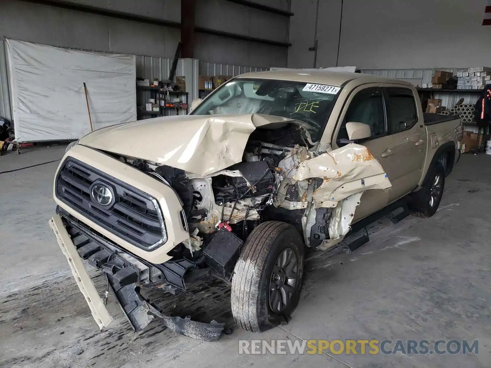 2 Photograph of a damaged car 3TMAZ5CN2KM087317 TOYOTA TACOMA 2019