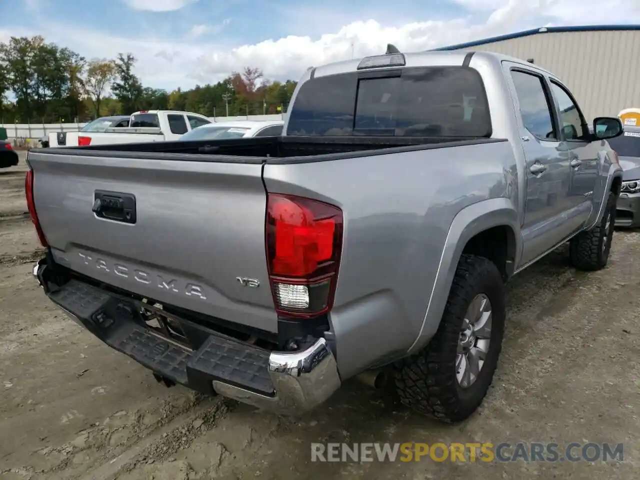 4 Photograph of a damaged car 3TMAZ5CN2KM090458 TOYOTA TACOMA 2019