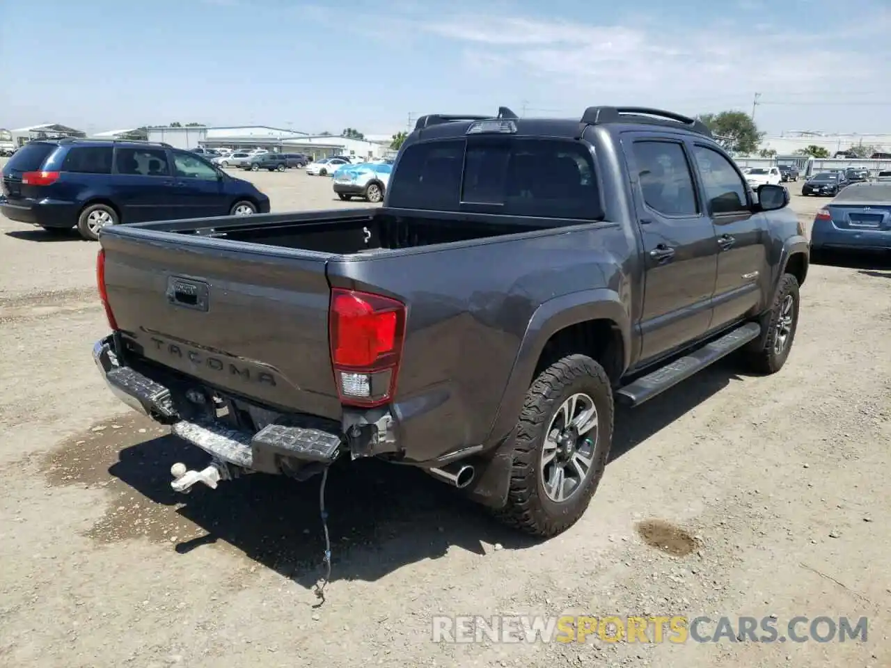 4 Photograph of a damaged car 3TMAZ5CN2KM092016 TOYOTA TACOMA 2019