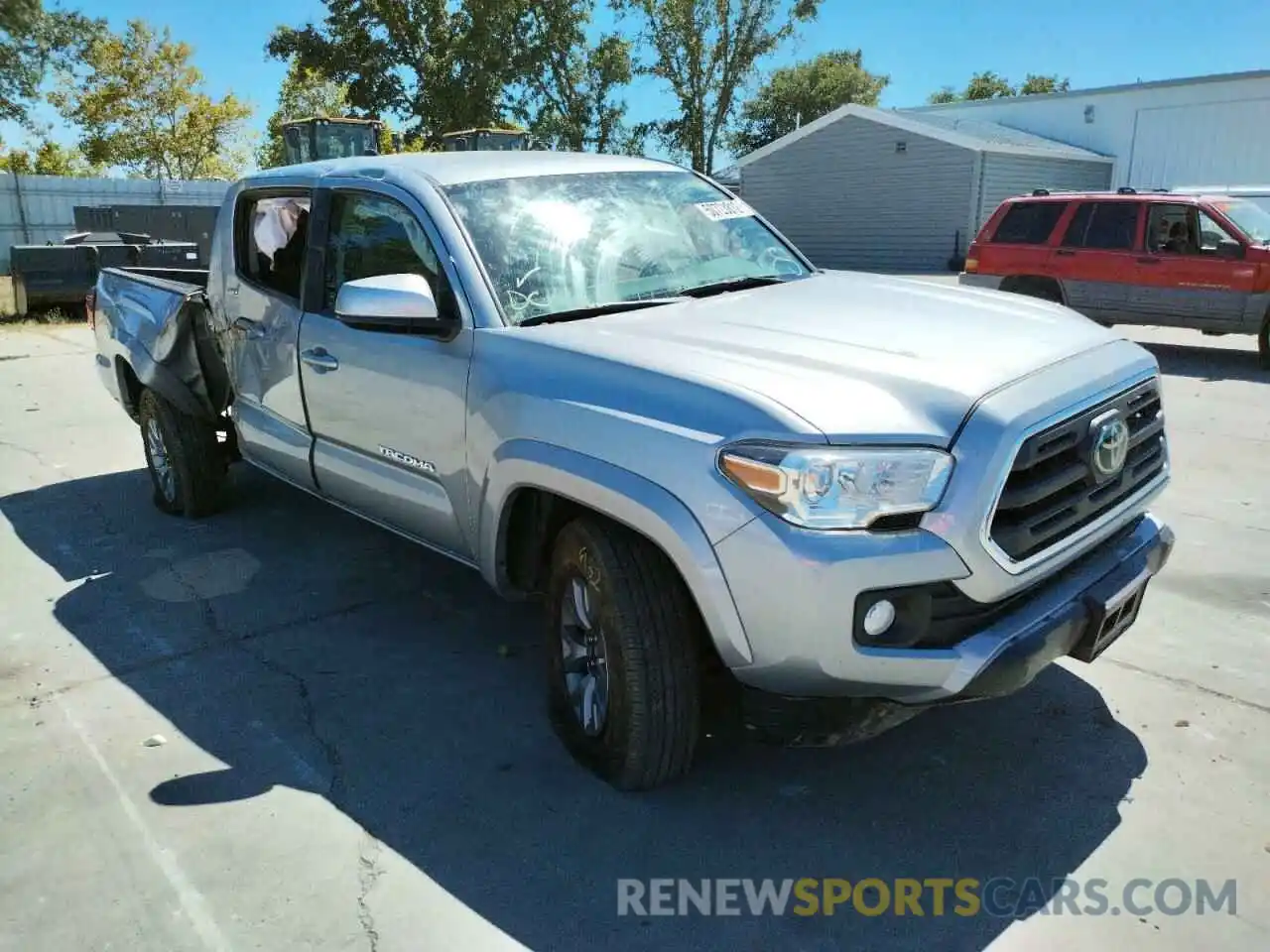 1 Photograph of a damaged car 3TMAZ5CN2KM093327 TOYOTA TACOMA 2019