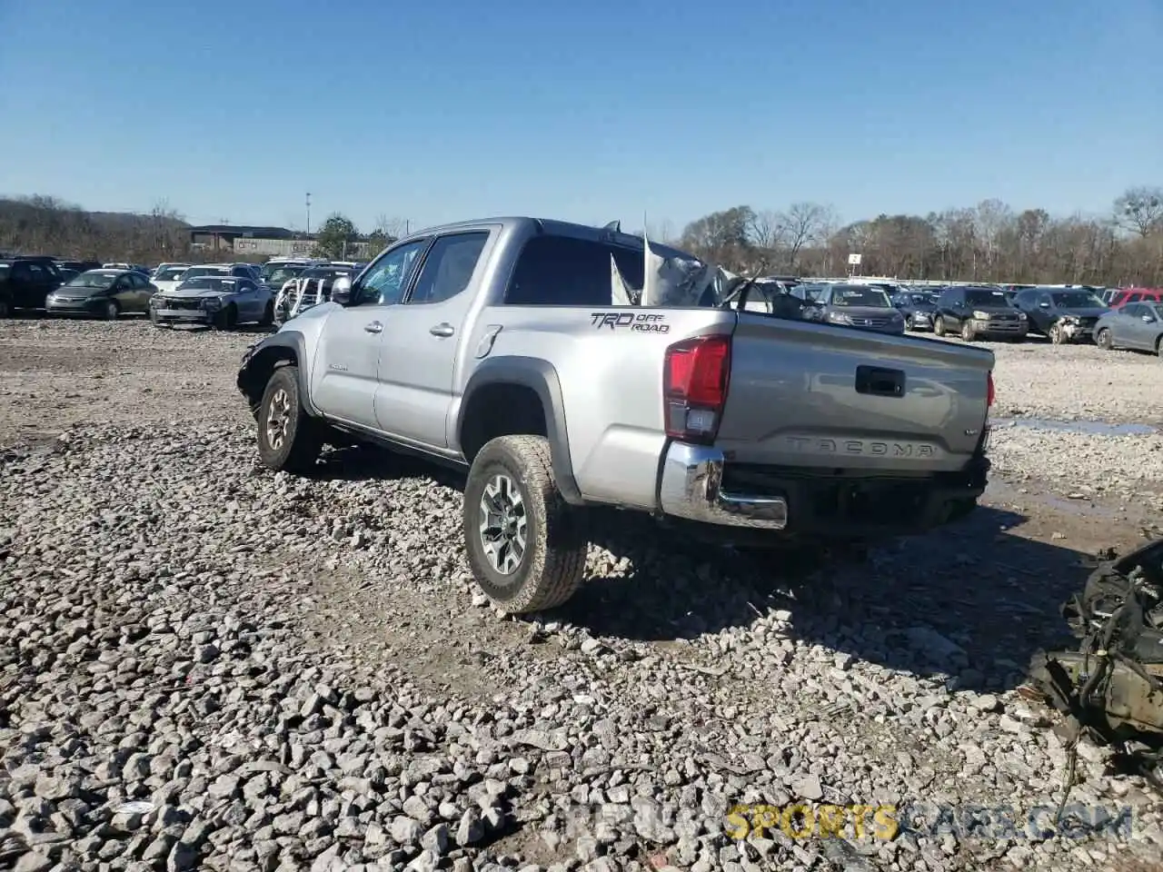 3 Photograph of a damaged car 3TMAZ5CN2KM095496 TOYOTA TACOMA 2019