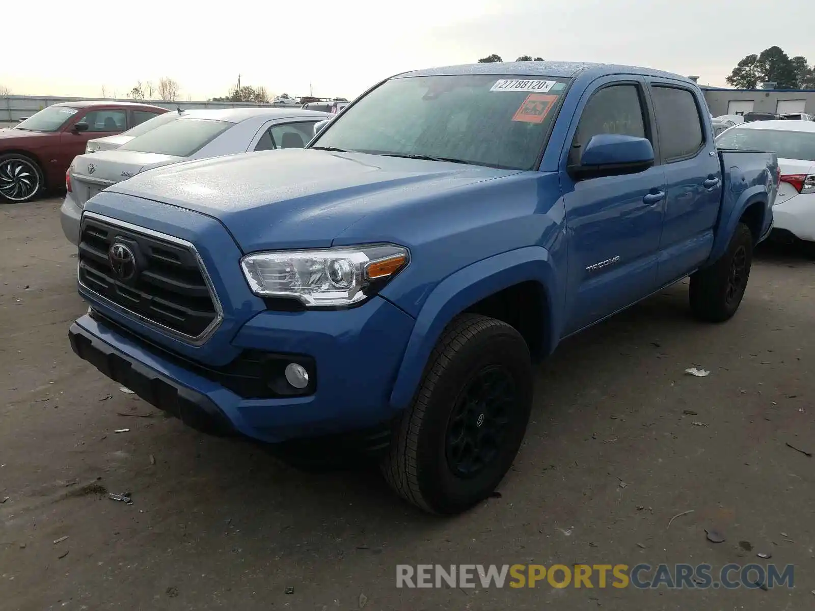 2 Photograph of a damaged car 3TMAZ5CN2KM095675 TOYOTA TACOMA 2019