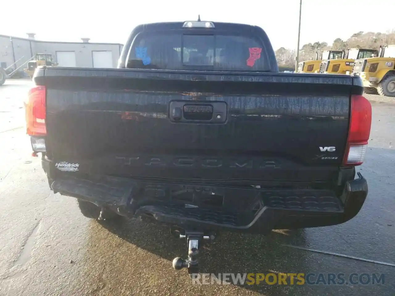 9 Photograph of a damaged car 3TMAZ5CN2KM096566 TOYOTA TACOMA 2019