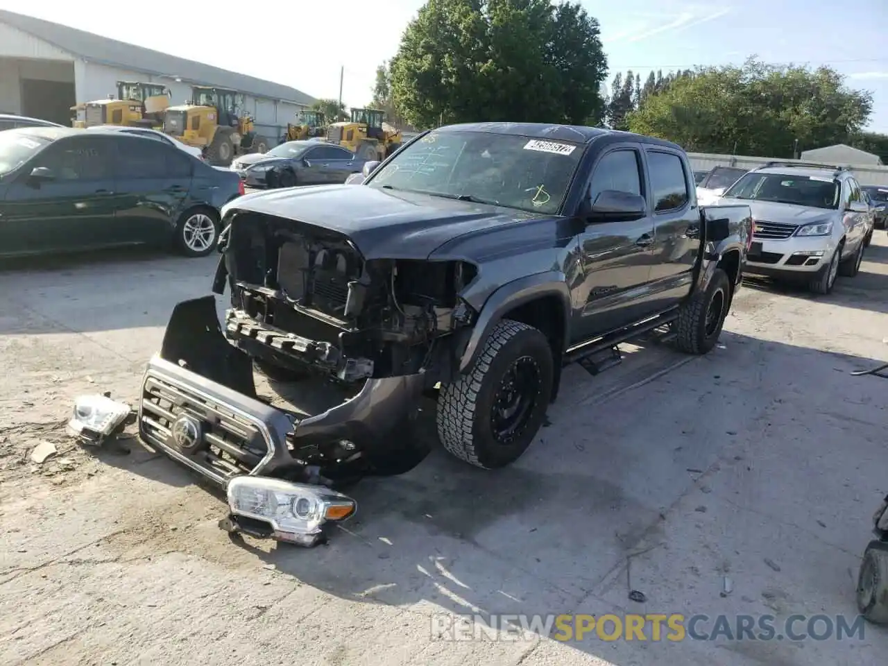 2 Photograph of a damaged car 3TMAZ5CN2KM099371 TOYOTA TACOMA 2019