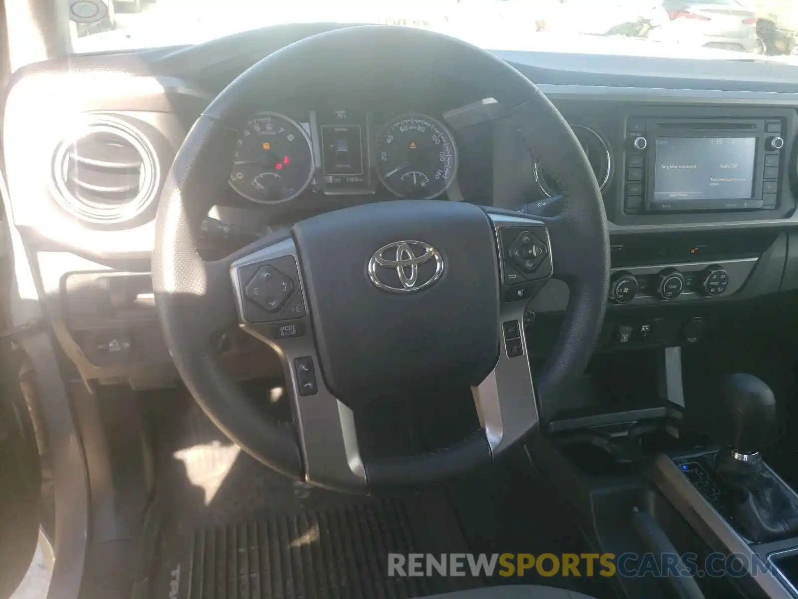 9 Photograph of a damaged car 3TMAZ5CN2KM100714 TOYOTA TACOMA 2019