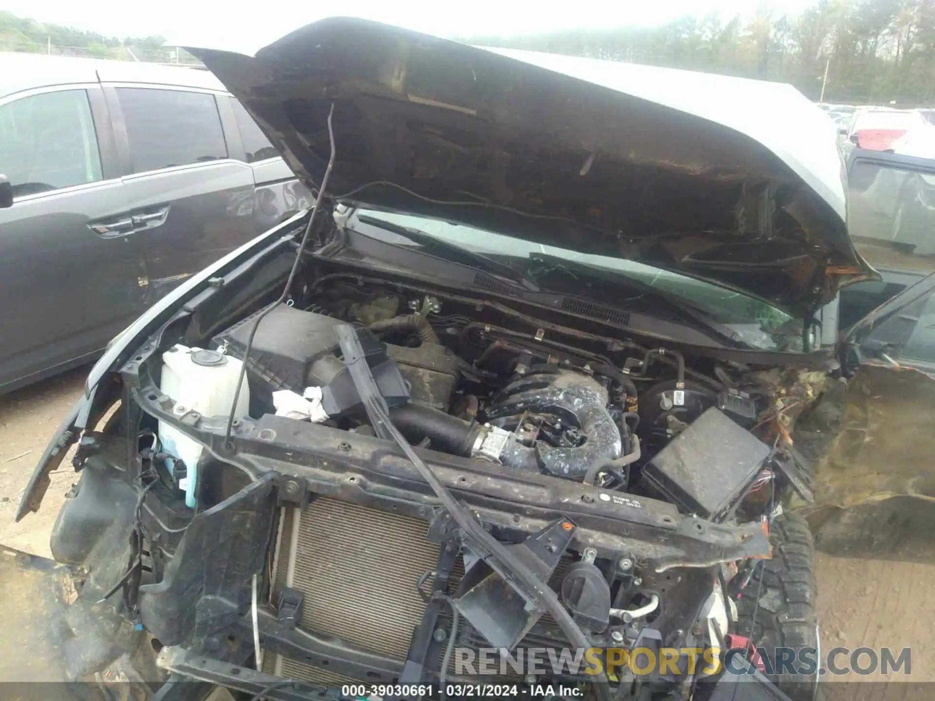 10 Photograph of a damaged car 3TMAZ5CN2KM101085 TOYOTA TACOMA 2019