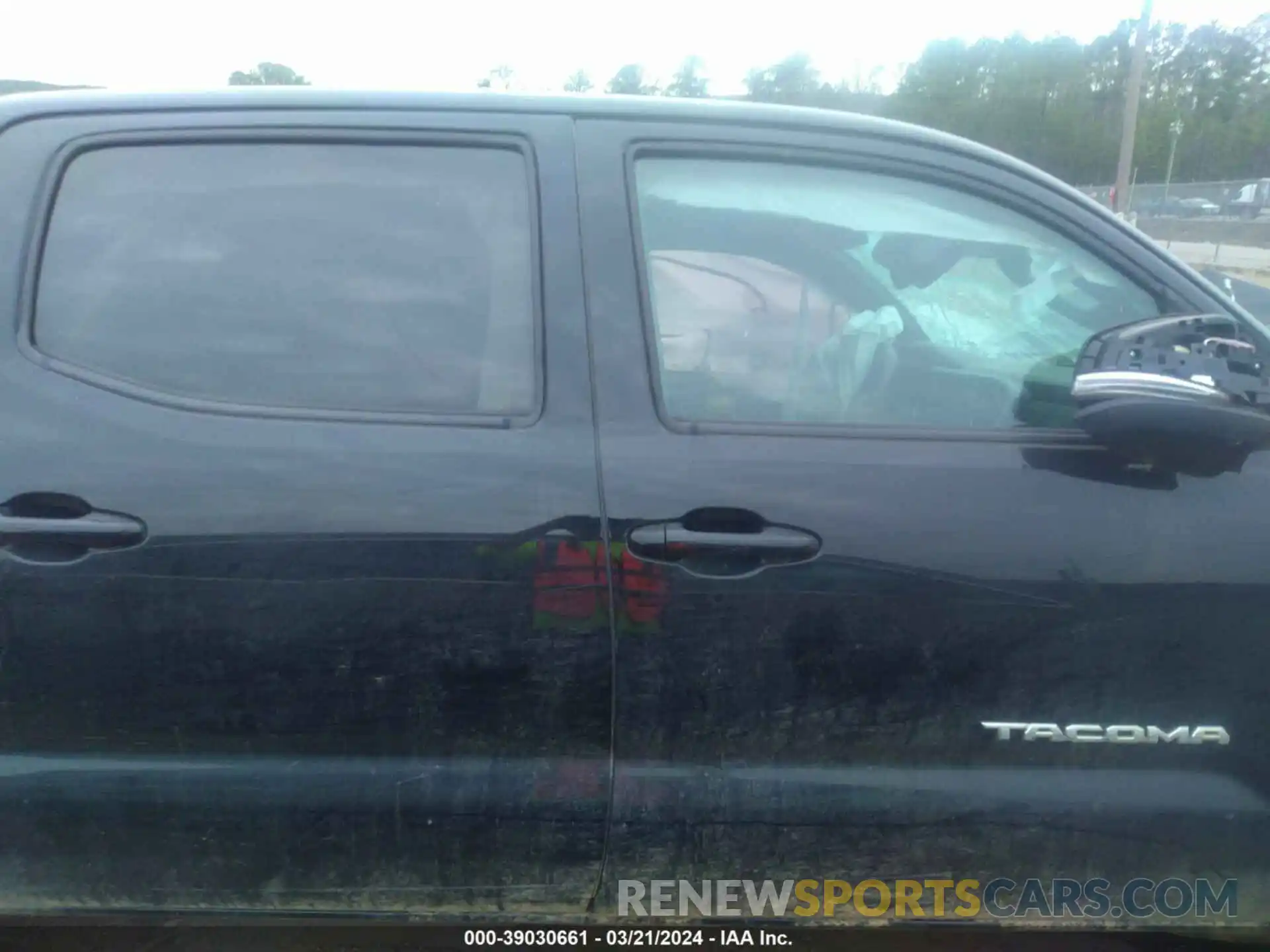 13 Photograph of a damaged car 3TMAZ5CN2KM101085 TOYOTA TACOMA 2019