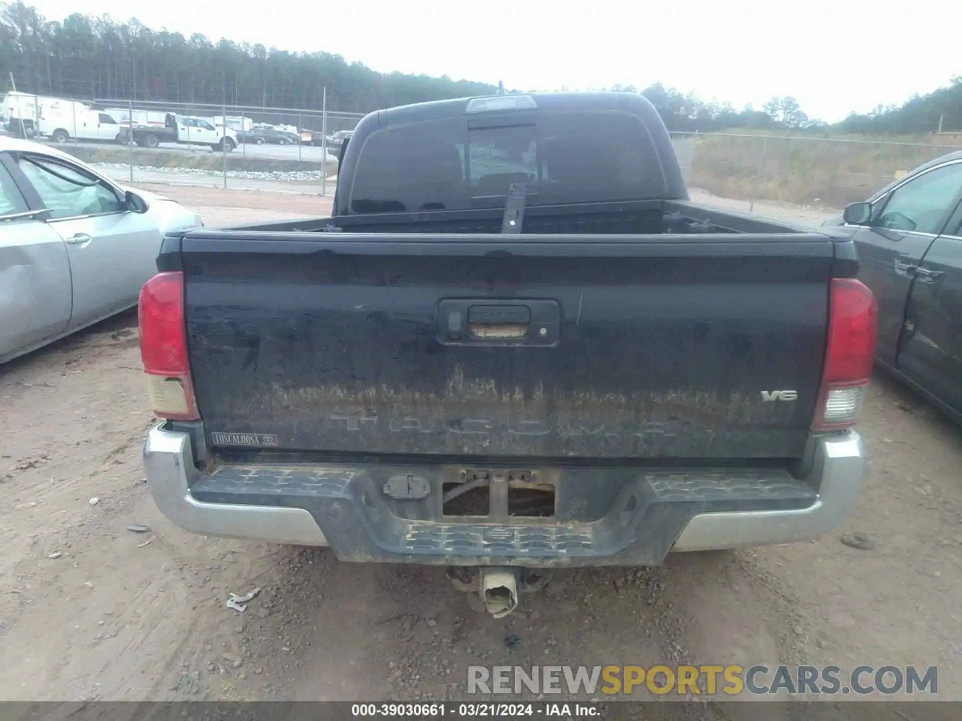 16 Photograph of a damaged car 3TMAZ5CN2KM101085 TOYOTA TACOMA 2019