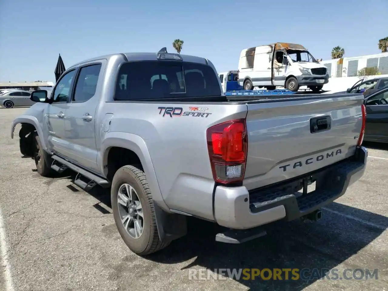 3 Photograph of a damaged car 3TMAZ5CN2KM107145 TOYOTA TACOMA 2019