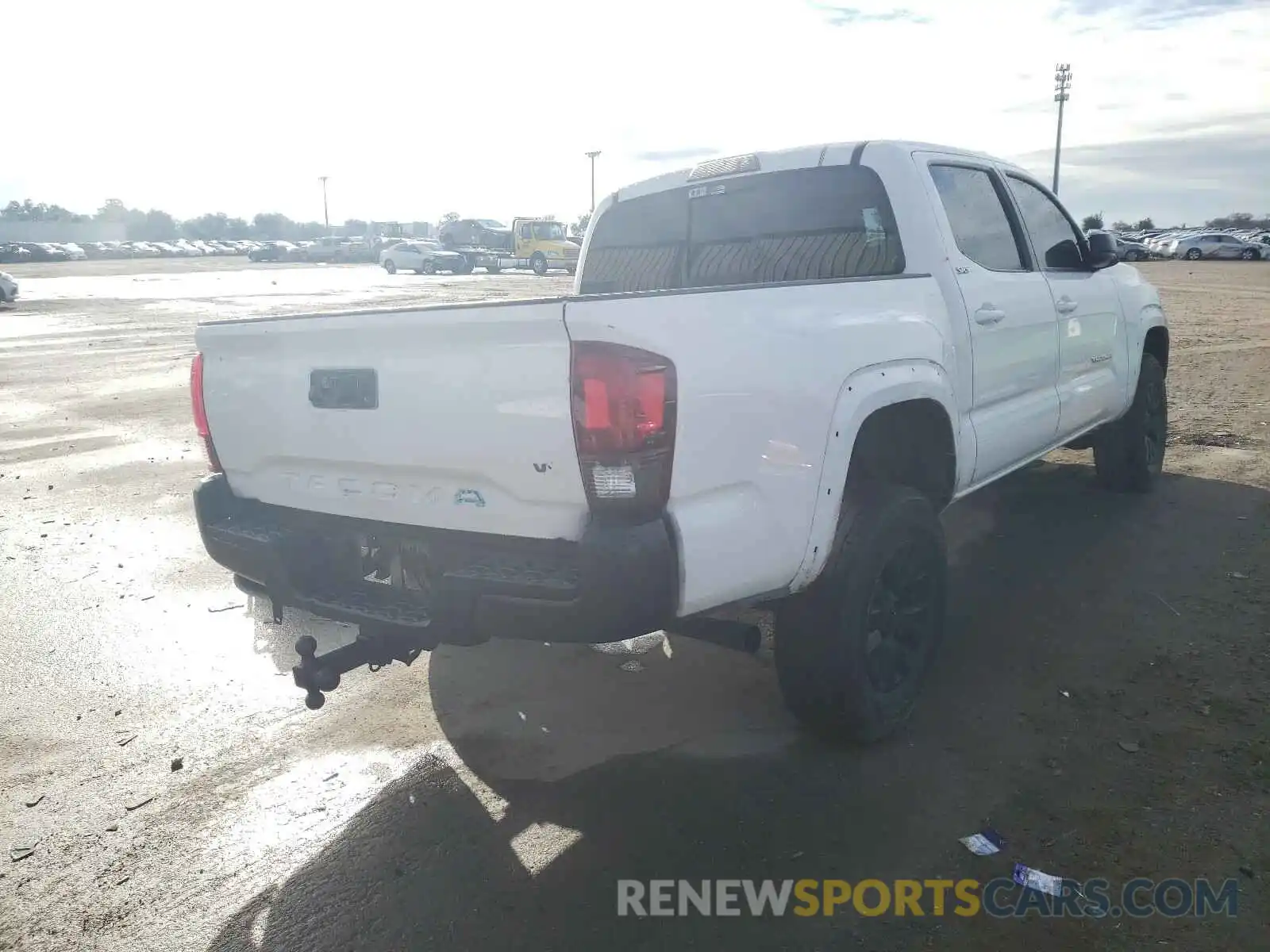 4 Photograph of a damaged car 3TMAZ5CN2KM107730 TOYOTA TACOMA 2019