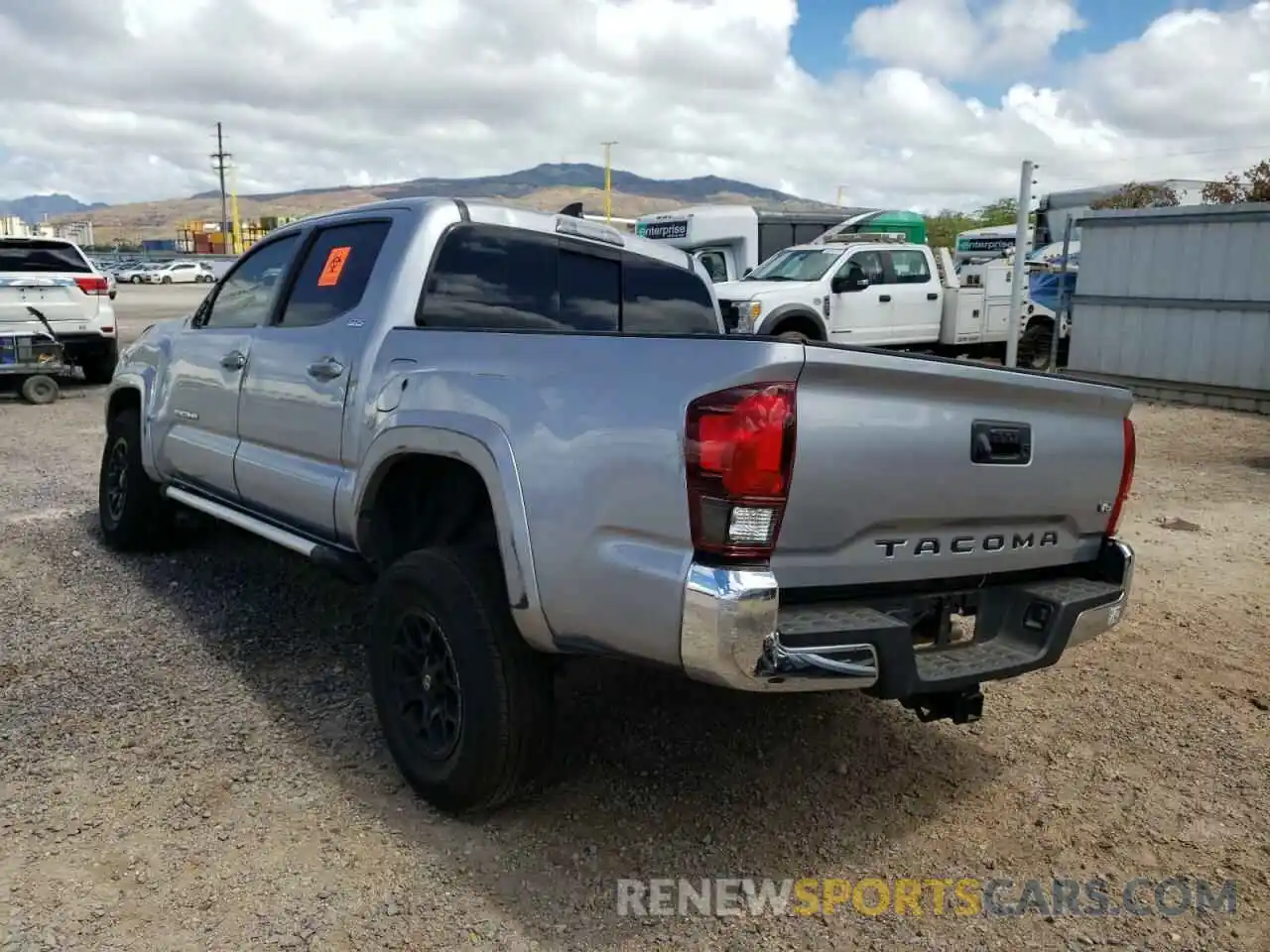 3 Photograph of a damaged car 3TMAZ5CN2KM107856 TOYOTA TACOMA 2019