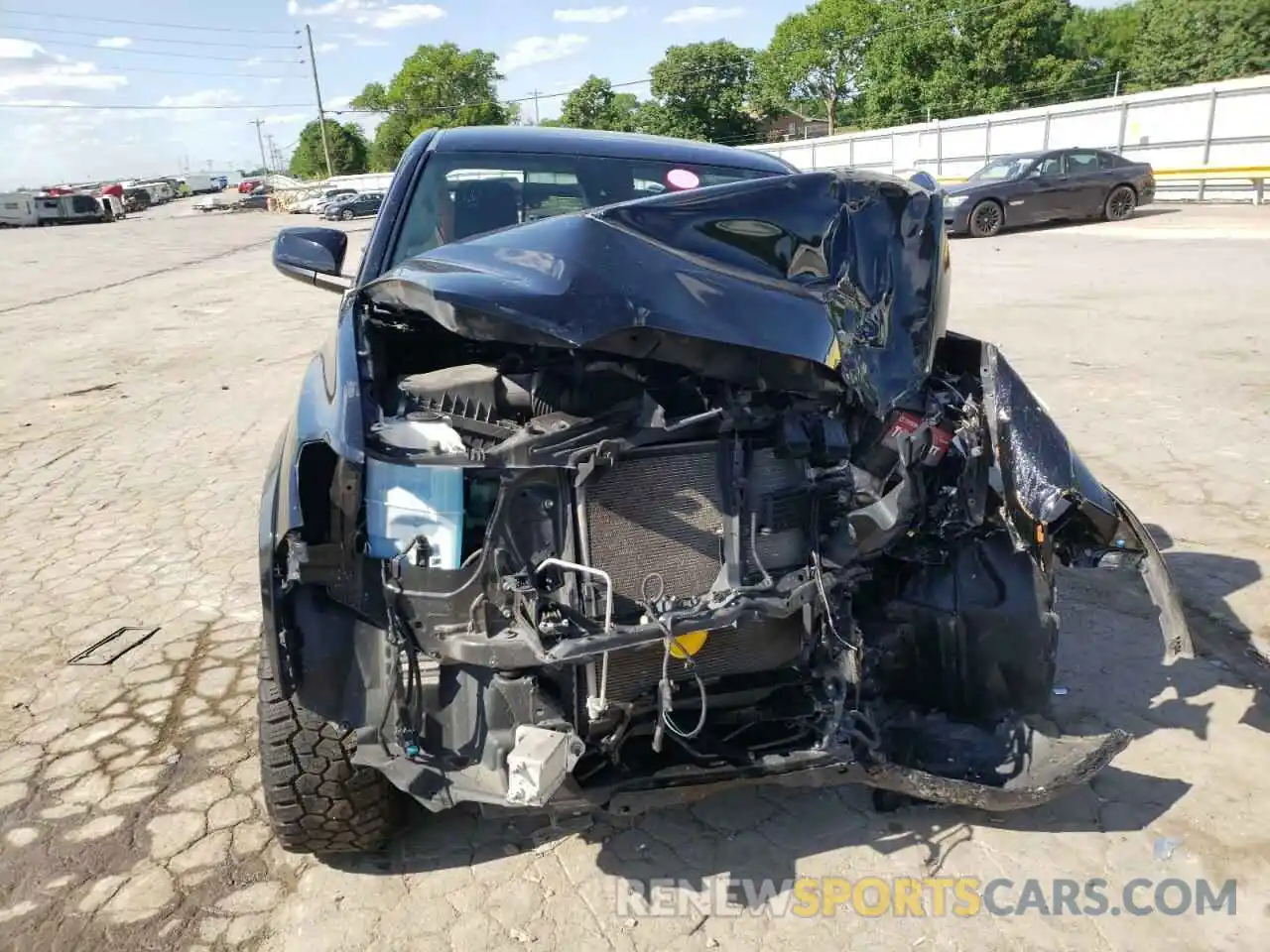 9 Photograph of a damaged car 3TMAZ5CN3KM079193 TOYOTA TACOMA 2019