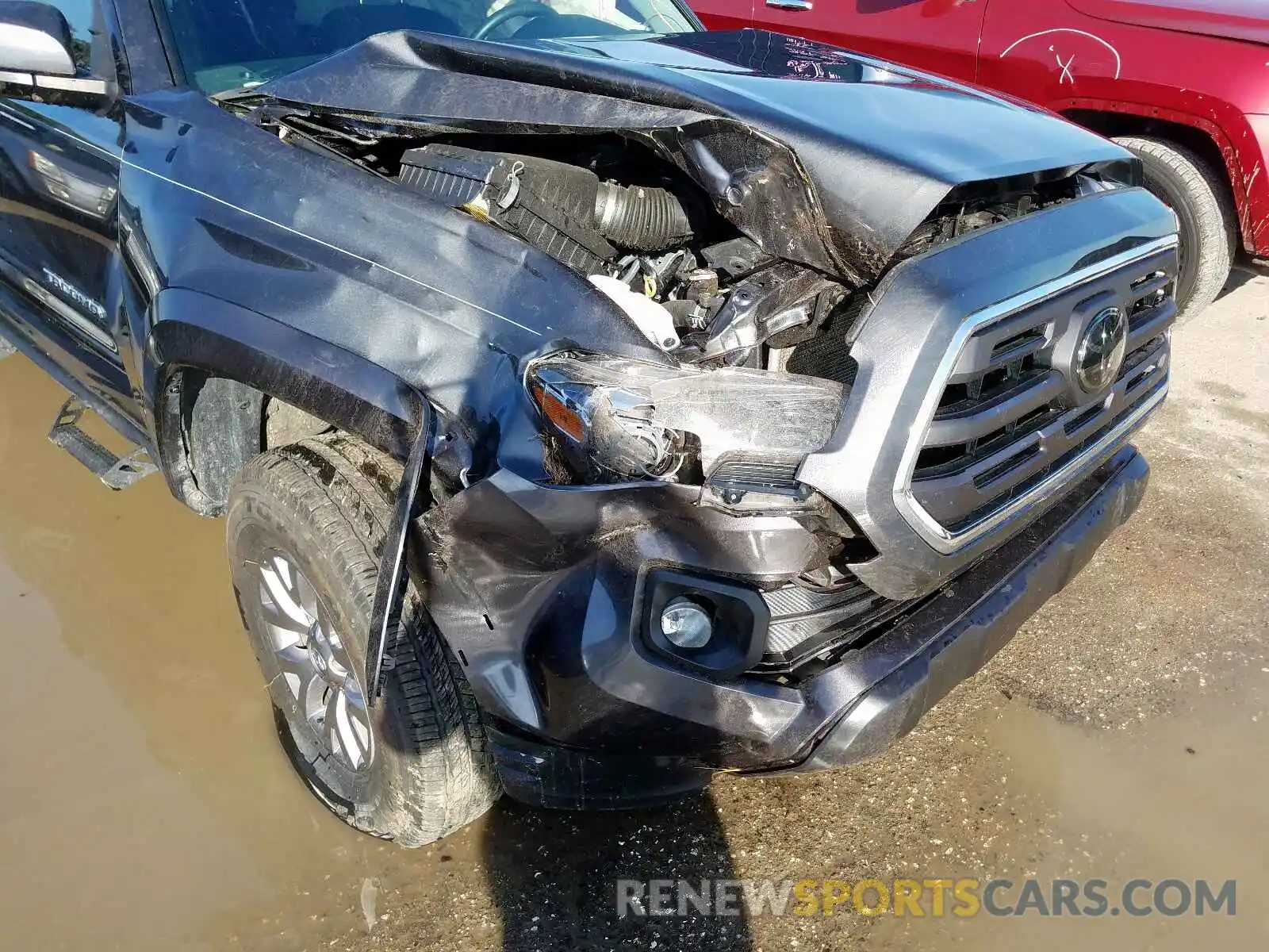 10 Photograph of a damaged car 3TMAZ5CN3KM080599 TOYOTA TACOMA 2019