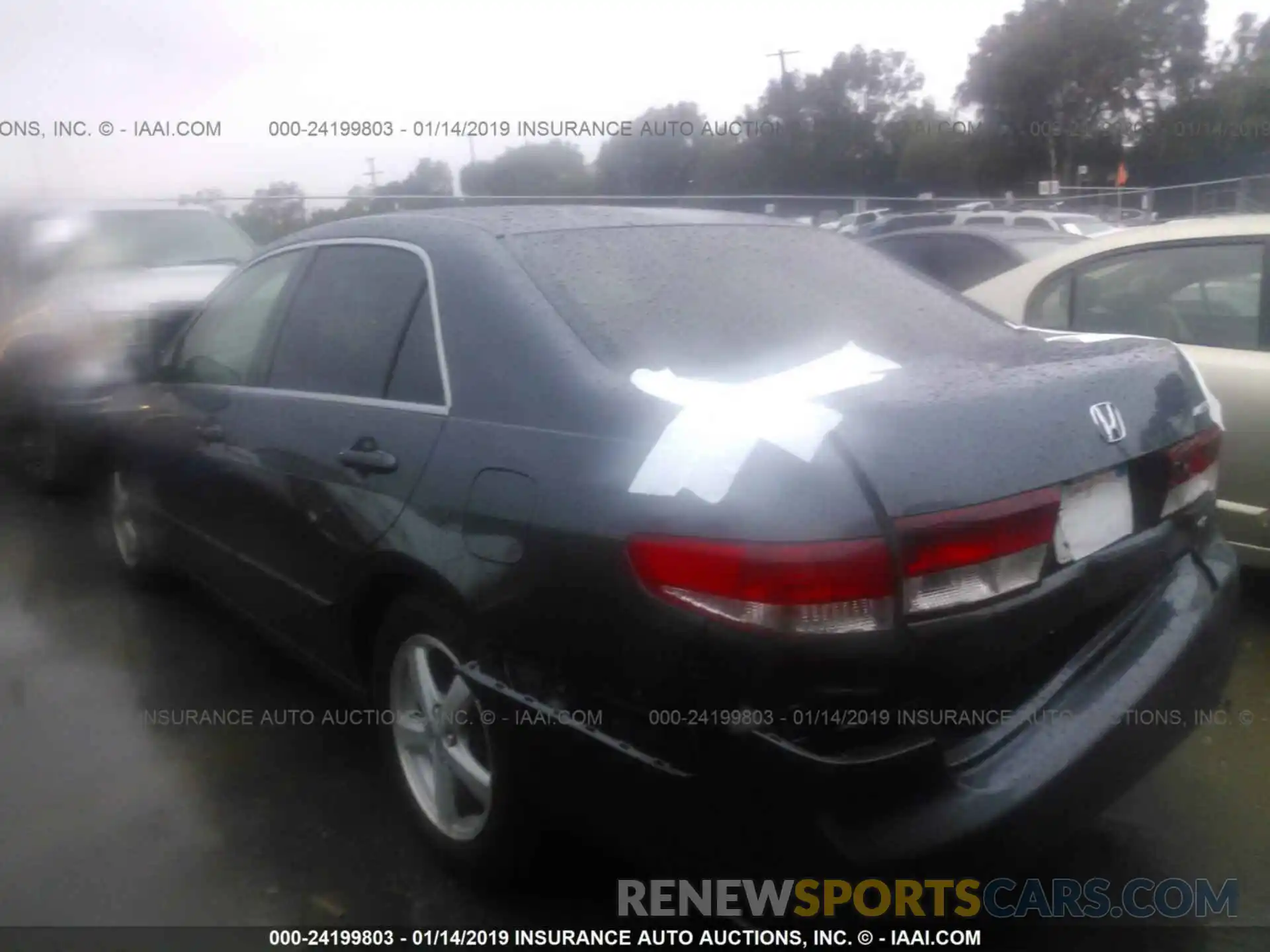 3 Photograph of a damaged car 3TMAZ5CN3KM083163 TOYOTA TACOMA 2019