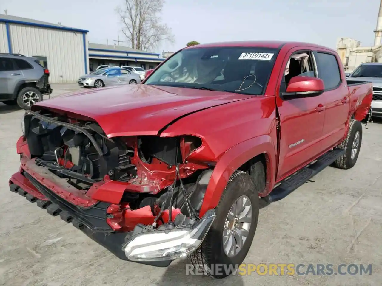 2 Photograph of a damaged car 3TMAZ5CN3KM083406 TOYOTA TACOMA 2019