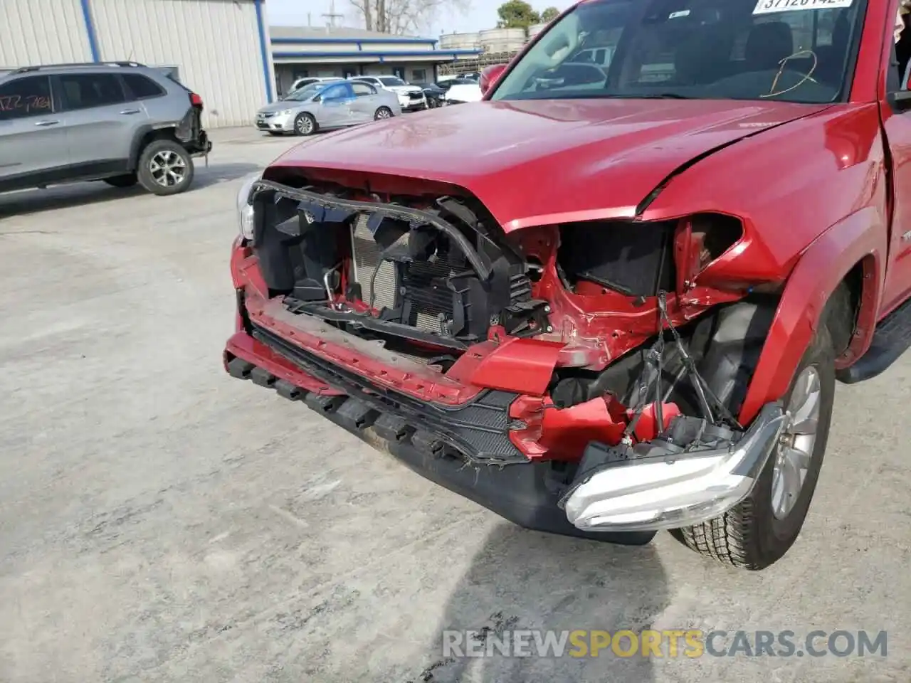 9 Photograph of a damaged car 3TMAZ5CN3KM083406 TOYOTA TACOMA 2019