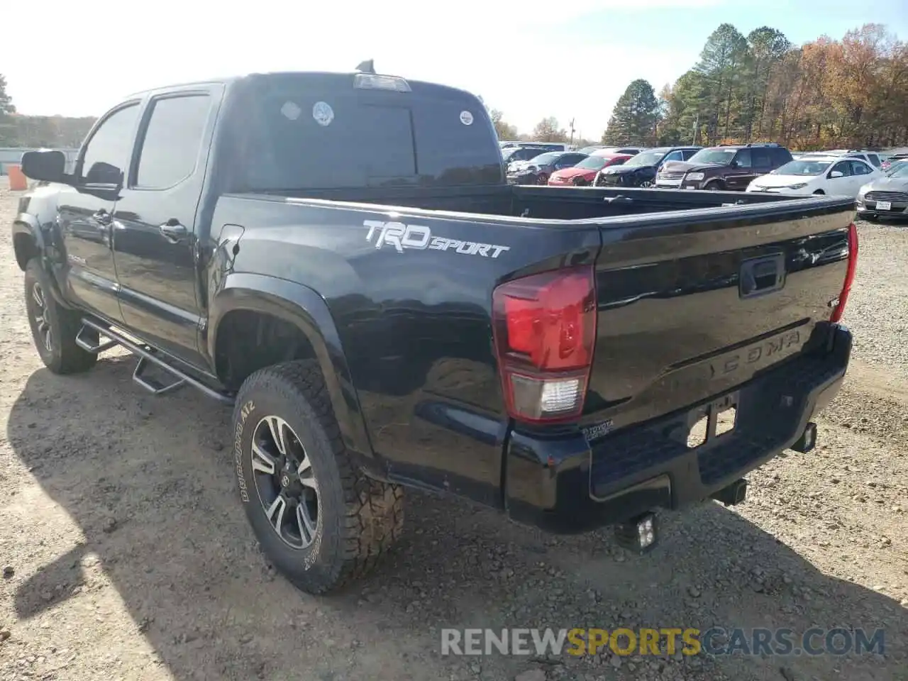 3 Photograph of a damaged car 3TMAZ5CN3KM083812 TOYOTA TACOMA 2019