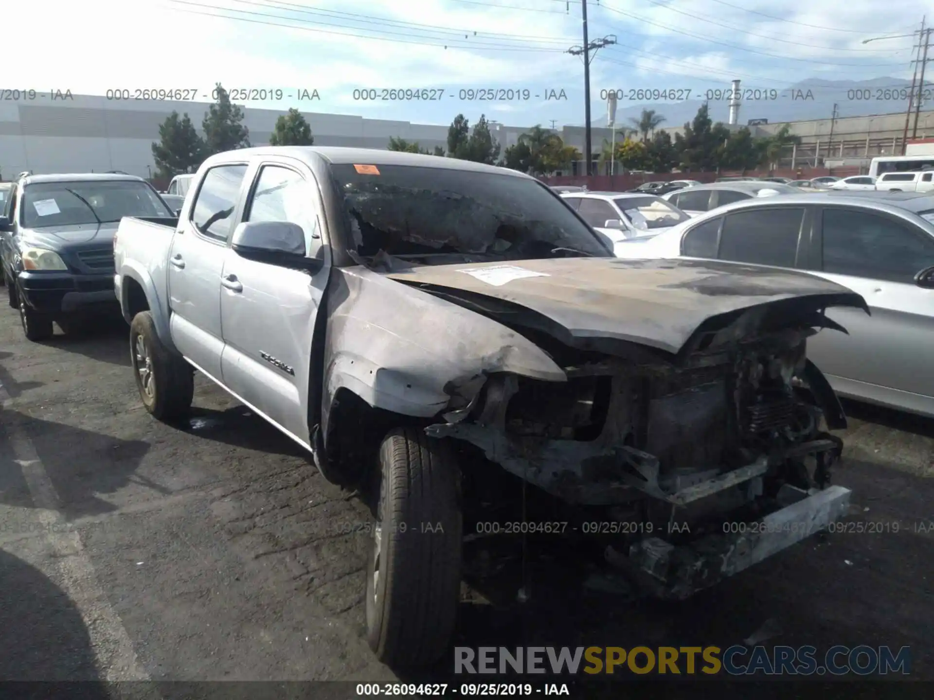 1 Photograph of a damaged car 3TMAZ5CN3KM083910 TOYOTA TACOMA 2019