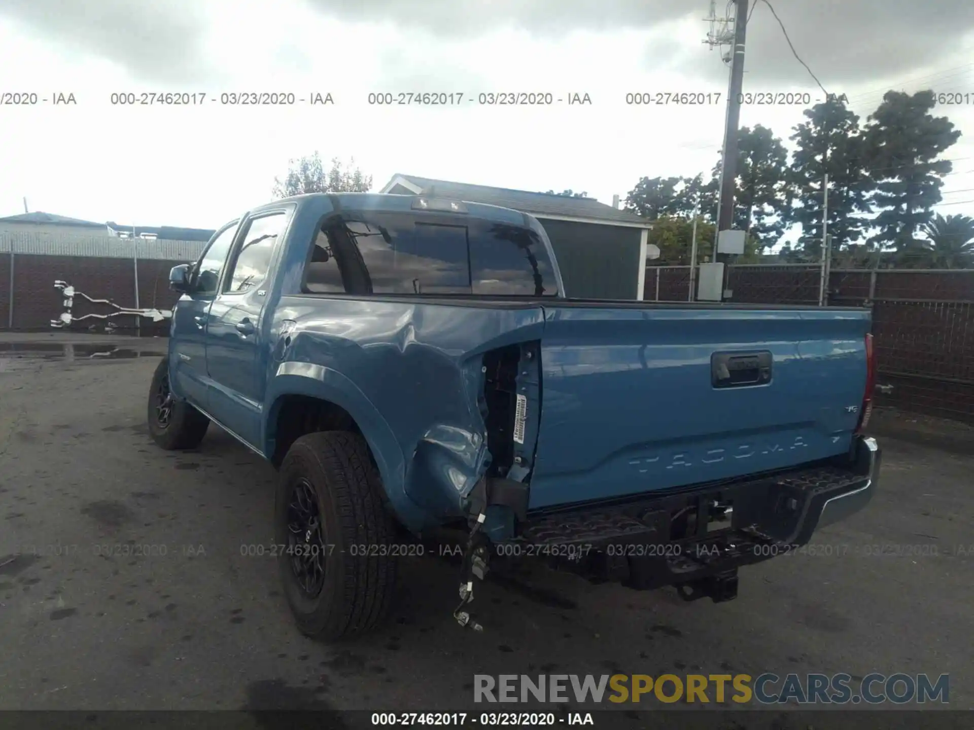 3 Photograph of a damaged car 3TMAZ5CN3KM084412 TOYOTA TACOMA 2019