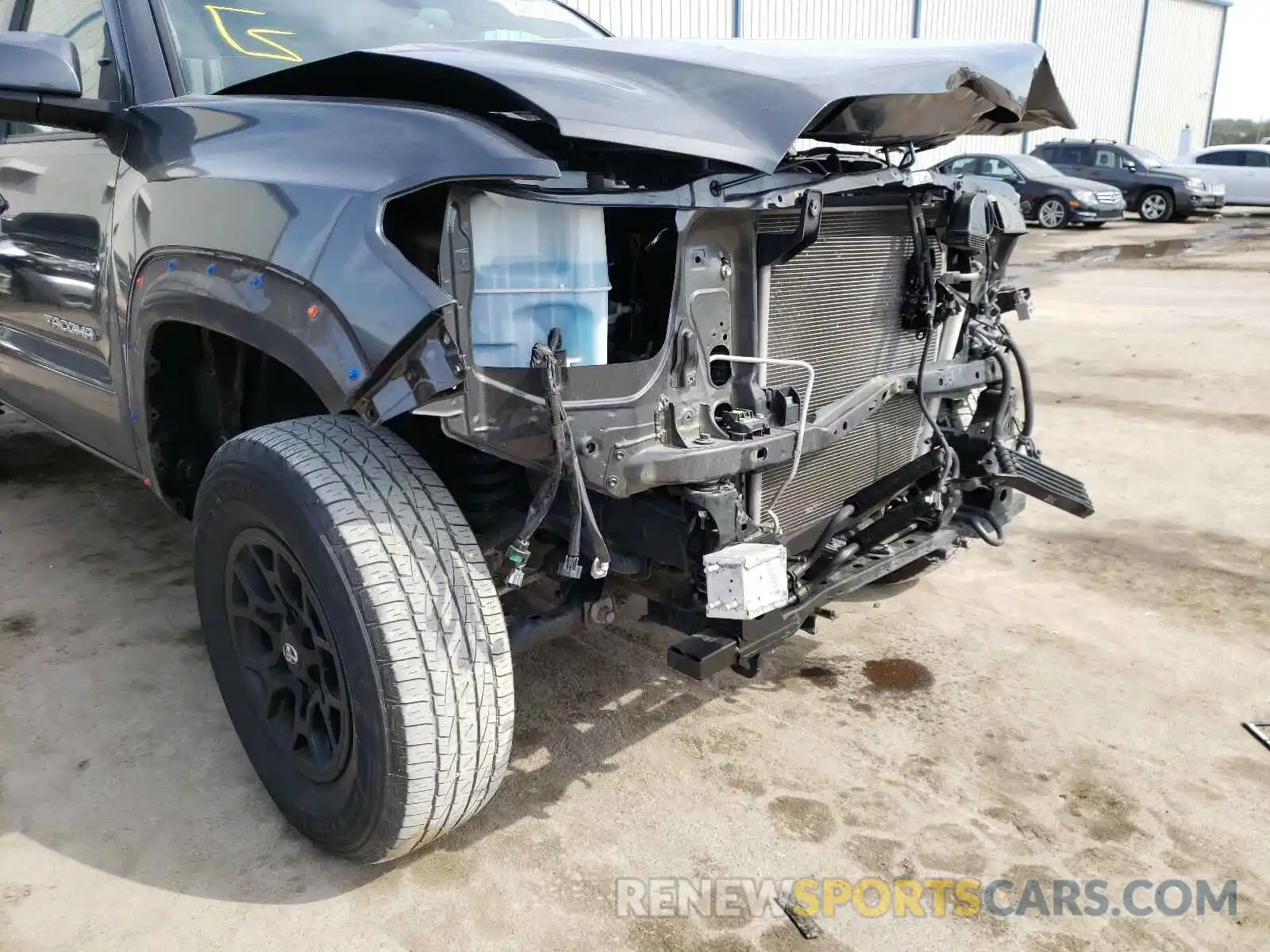 9 Photograph of a damaged car 3TMAZ5CN3KM084782 TOYOTA TACOMA 2019