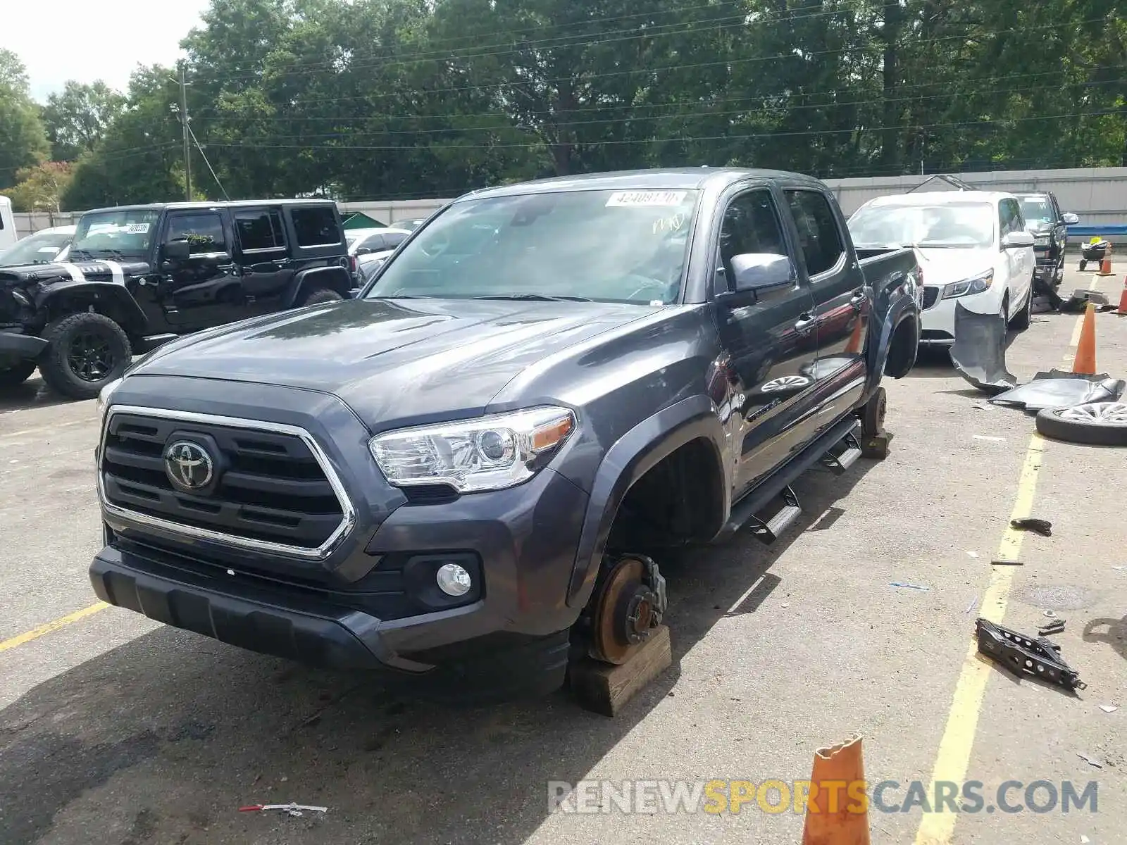 2 Фотография поврежденного автомобиля 3TMAZ5CN3KM087858 TOYOTA TACOMA 2019