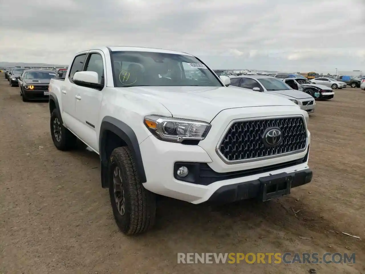 1 Photograph of a damaged car 3TMAZ5CN3KM089691 TOYOTA TACOMA 2019