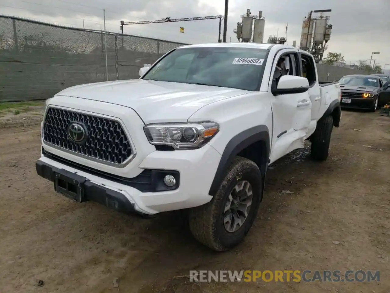 2 Photograph of a damaged car 3TMAZ5CN3KM089691 TOYOTA TACOMA 2019