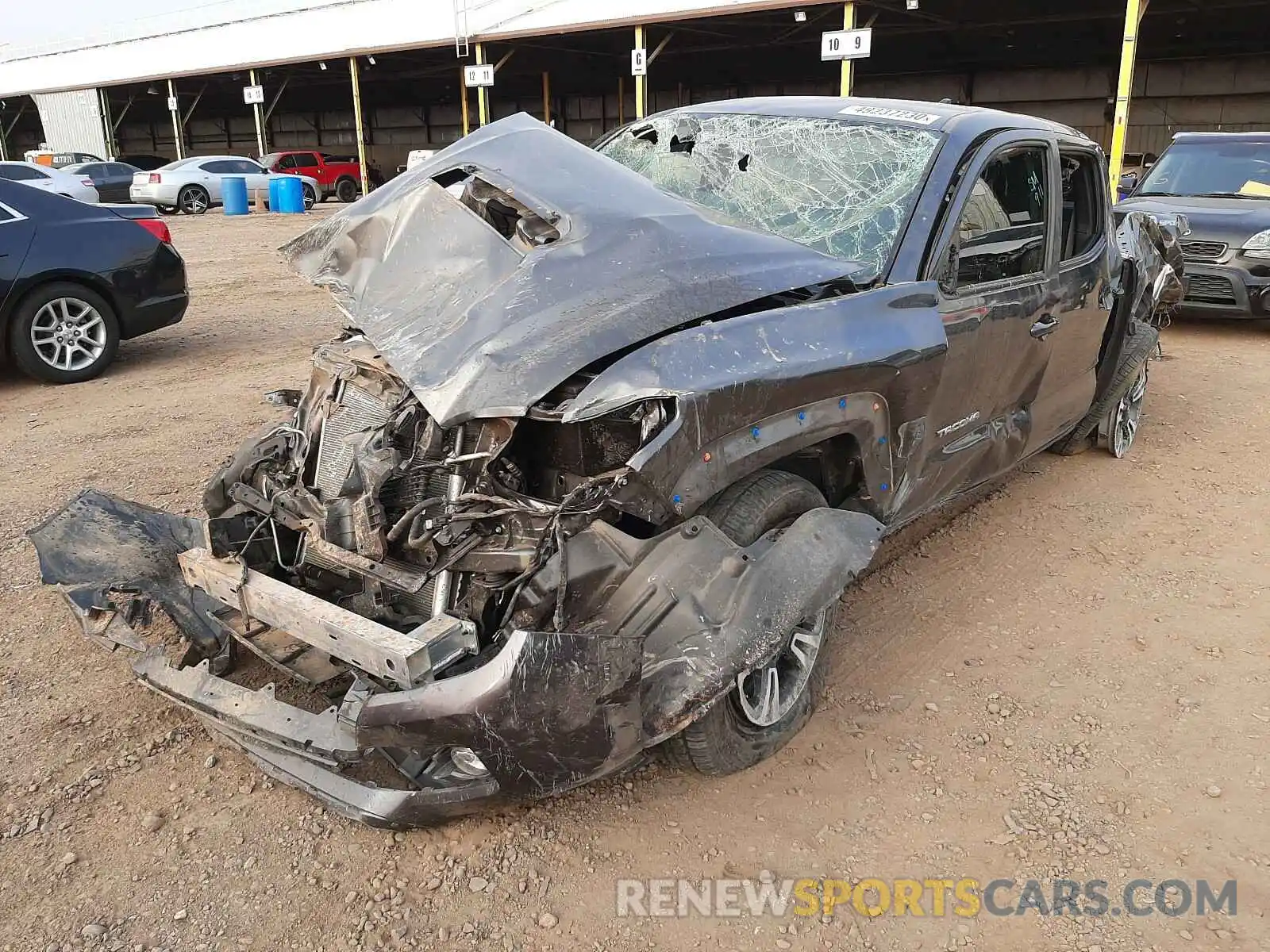 2 Photograph of a damaged car 3TMAZ5CN3KM092283 TOYOTA TACOMA 2019