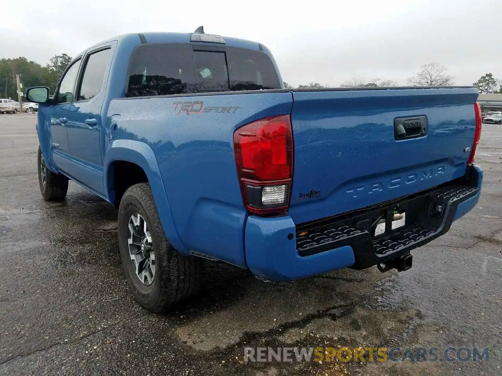 3 Photograph of a damaged car 3TMAZ5CN3KM094065 TOYOTA TACOMA 2019