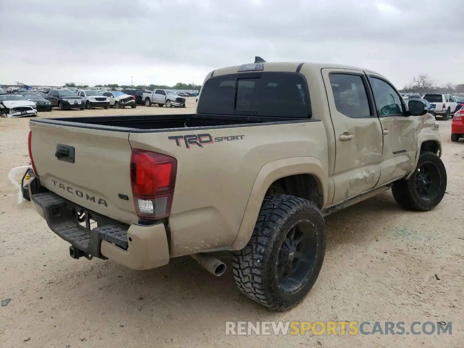 4 Photograph of a damaged car 3TMAZ5CN3KM098584 TOYOTA TACOMA 2019