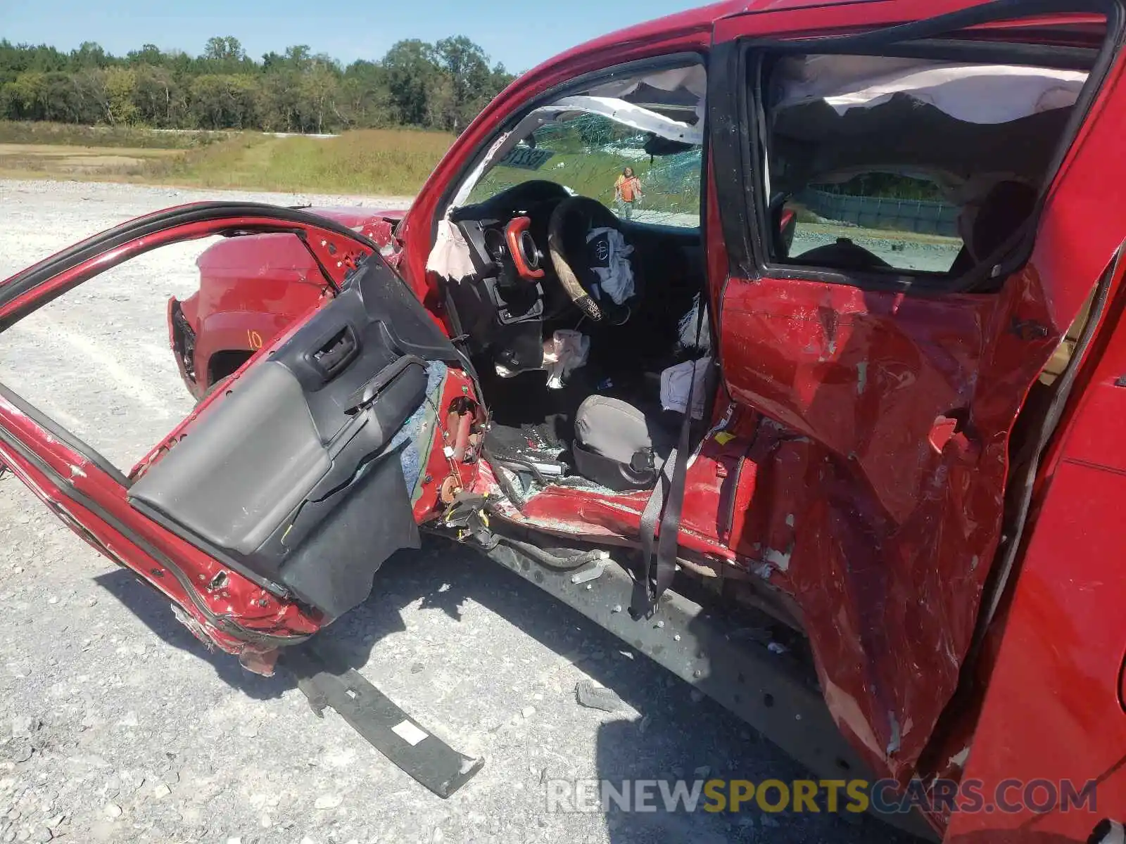 9 Photograph of a damaged car 3TMAZ5CN3KM101791 TOYOTA TACOMA 2019