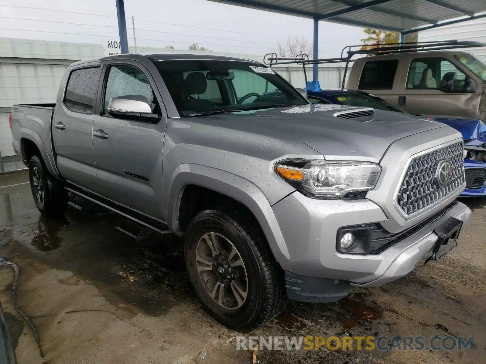 1 Photograph of a damaged car 3TMAZ5CN3KM102679 TOYOTA TACOMA 2019