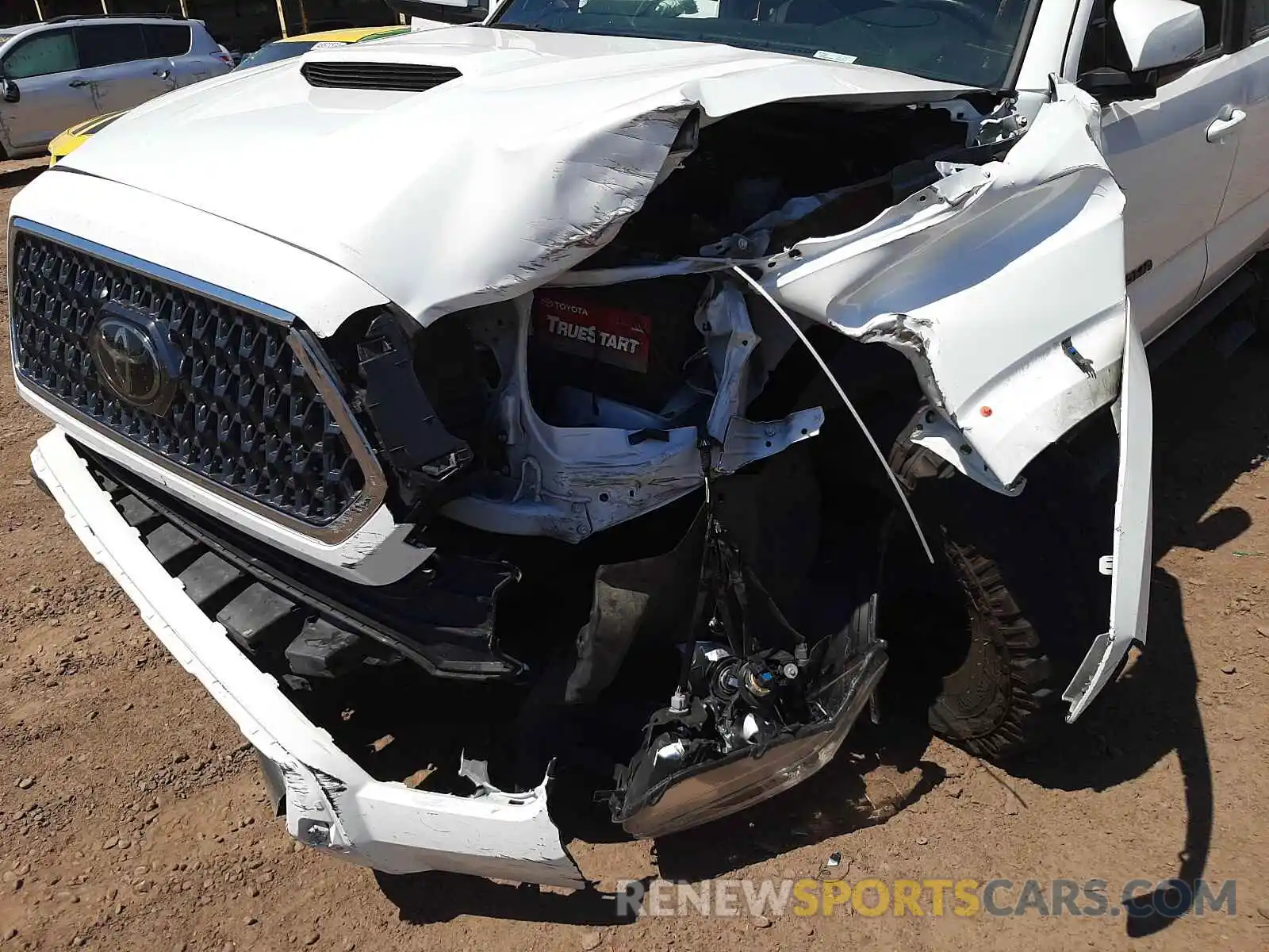 9 Photograph of a damaged car 3TMAZ5CN3KM103248 TOYOTA TACOMA 2019