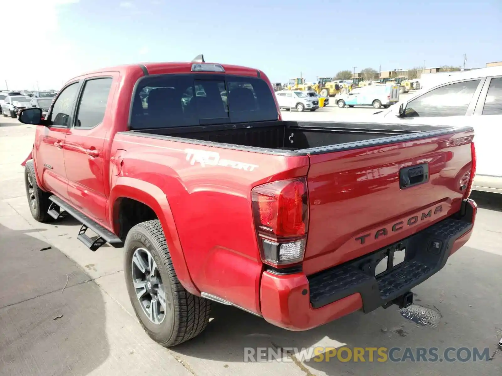 3 Photograph of a damaged car 3TMAZ5CN3KM103900 TOYOTA TACOMA 2019