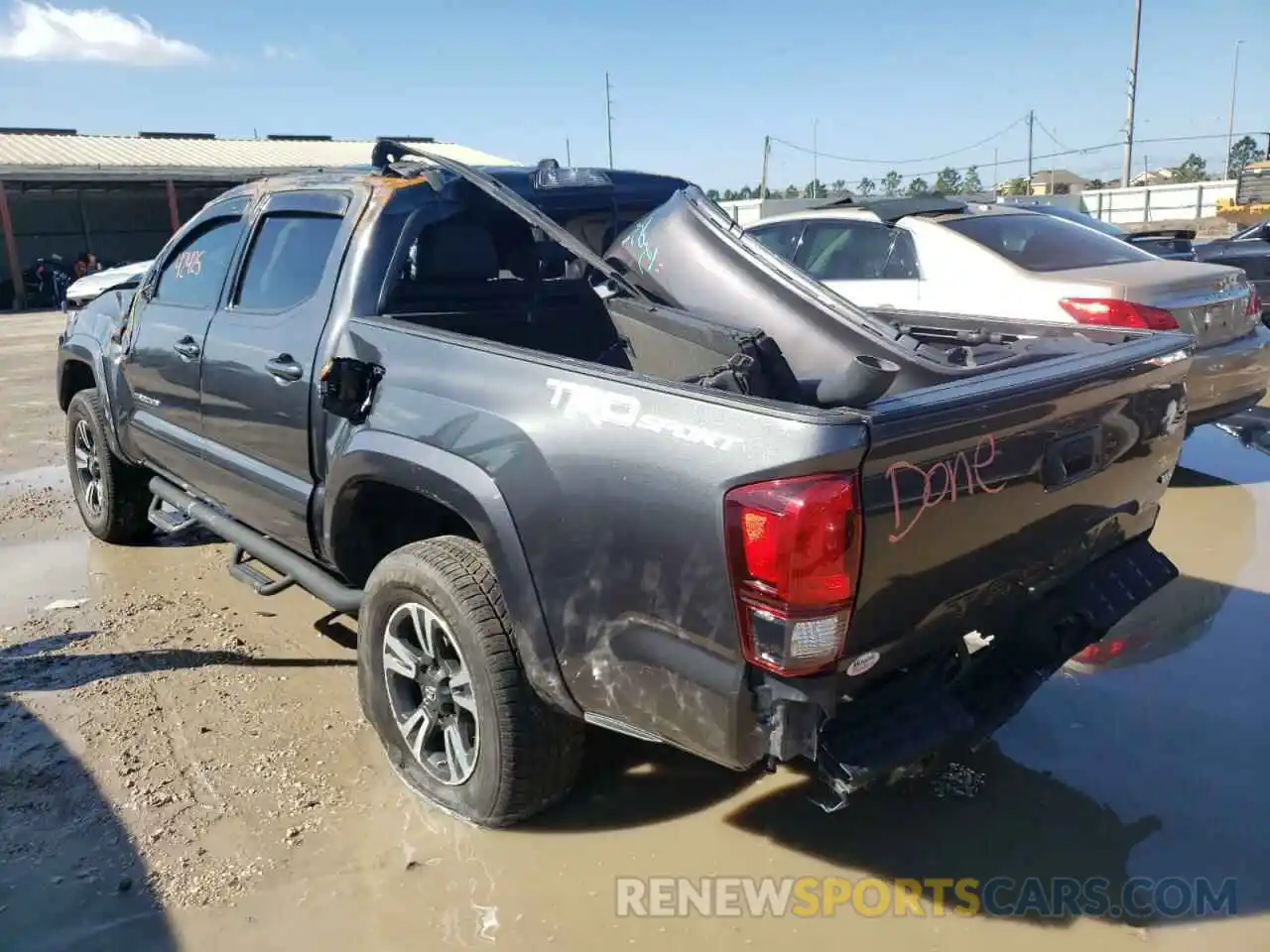 3 Photograph of a damaged car 3TMAZ5CN3KM106859 TOYOTA TACOMA 2019