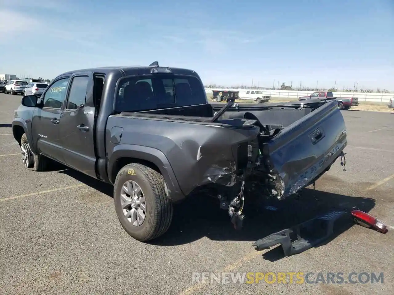 3 Photograph of a damaged car 3TMAZ5CN3KM107039 TOYOTA TACOMA 2019