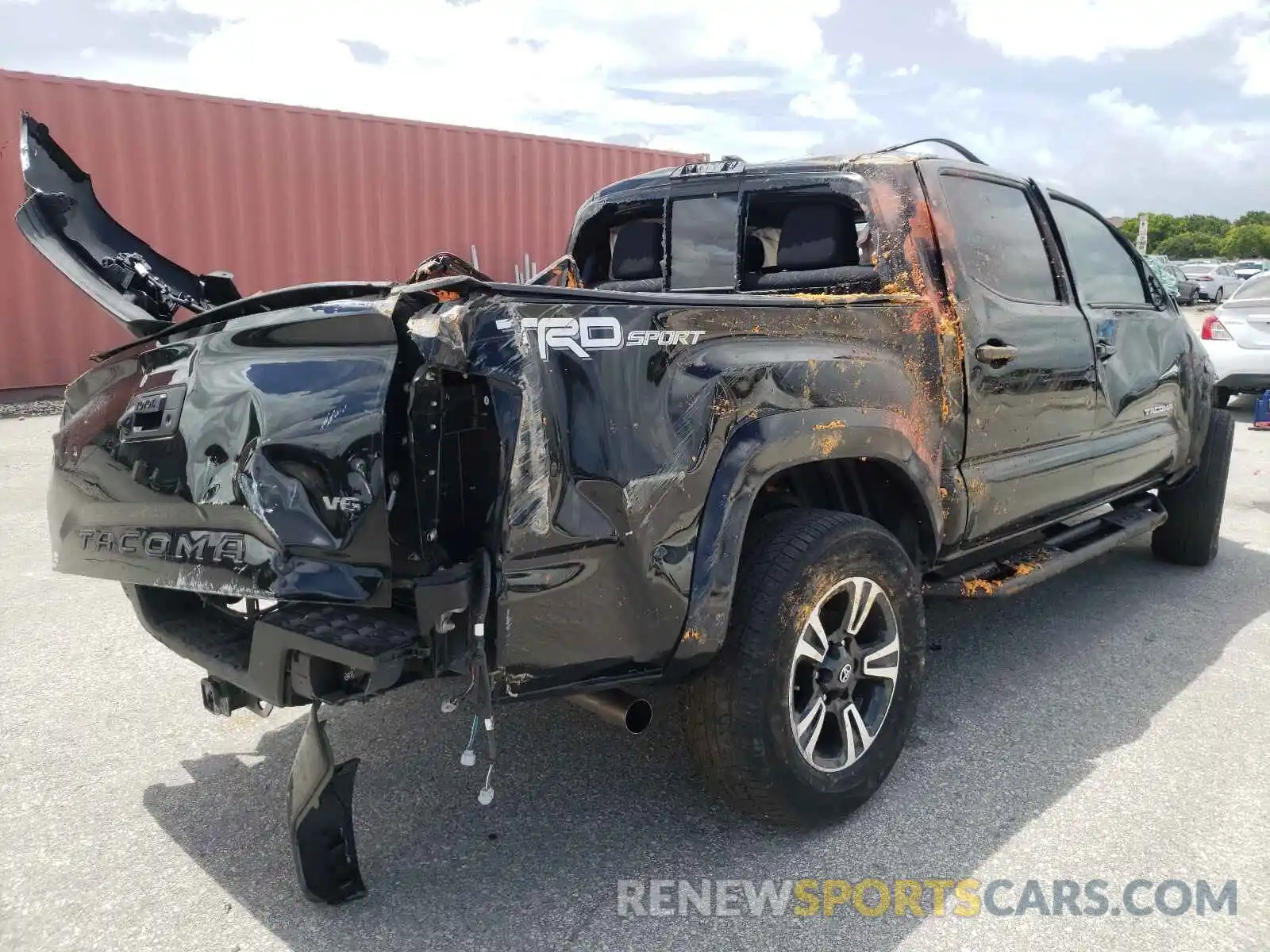 4 Photograph of a damaged car 3TMAZ5CN3KM111835 TOYOTA TACOMA 2019