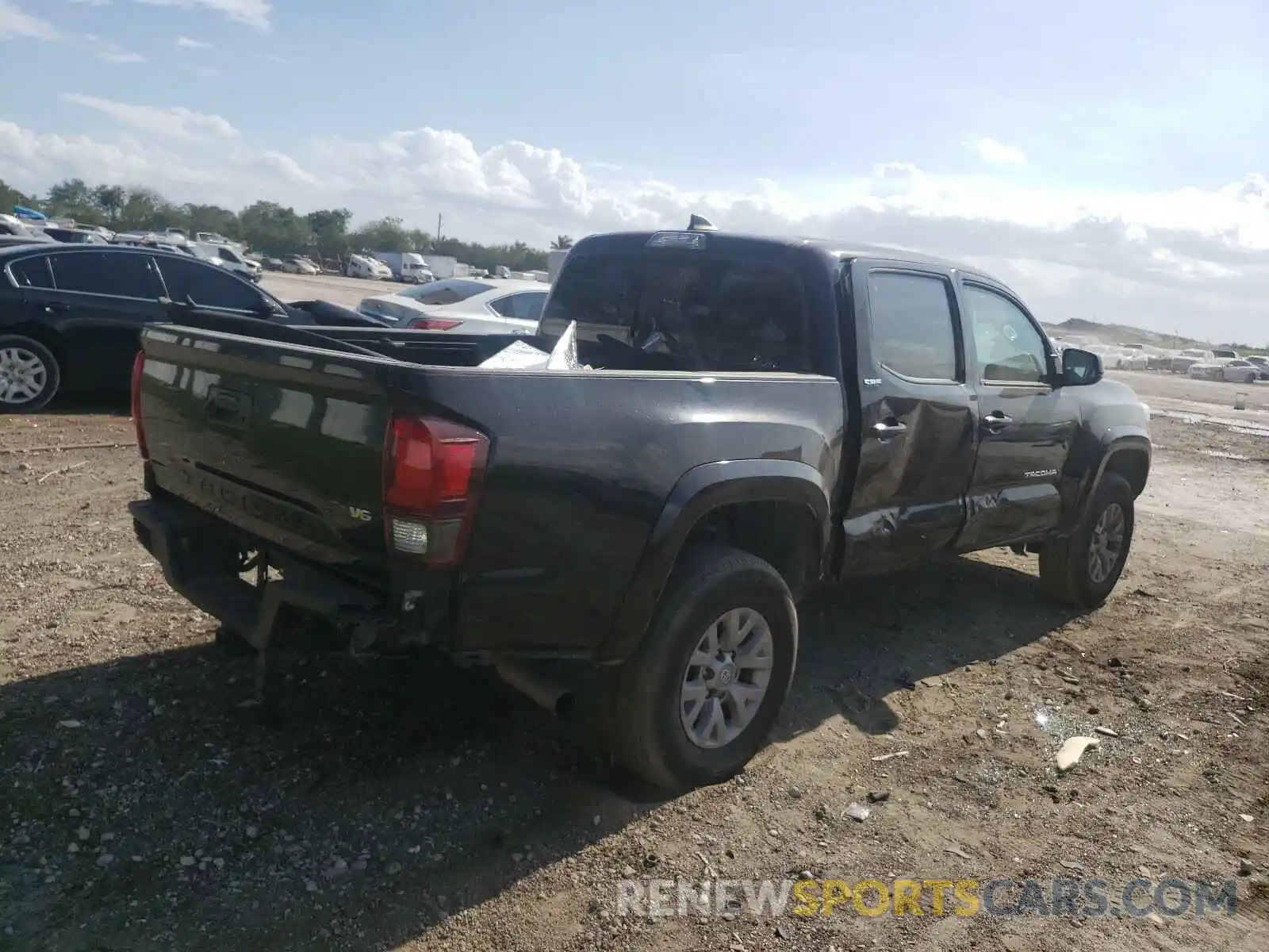 4 Photograph of a damaged car 3TMAZ5CN3KM112533 TOYOTA TACOMA 2019