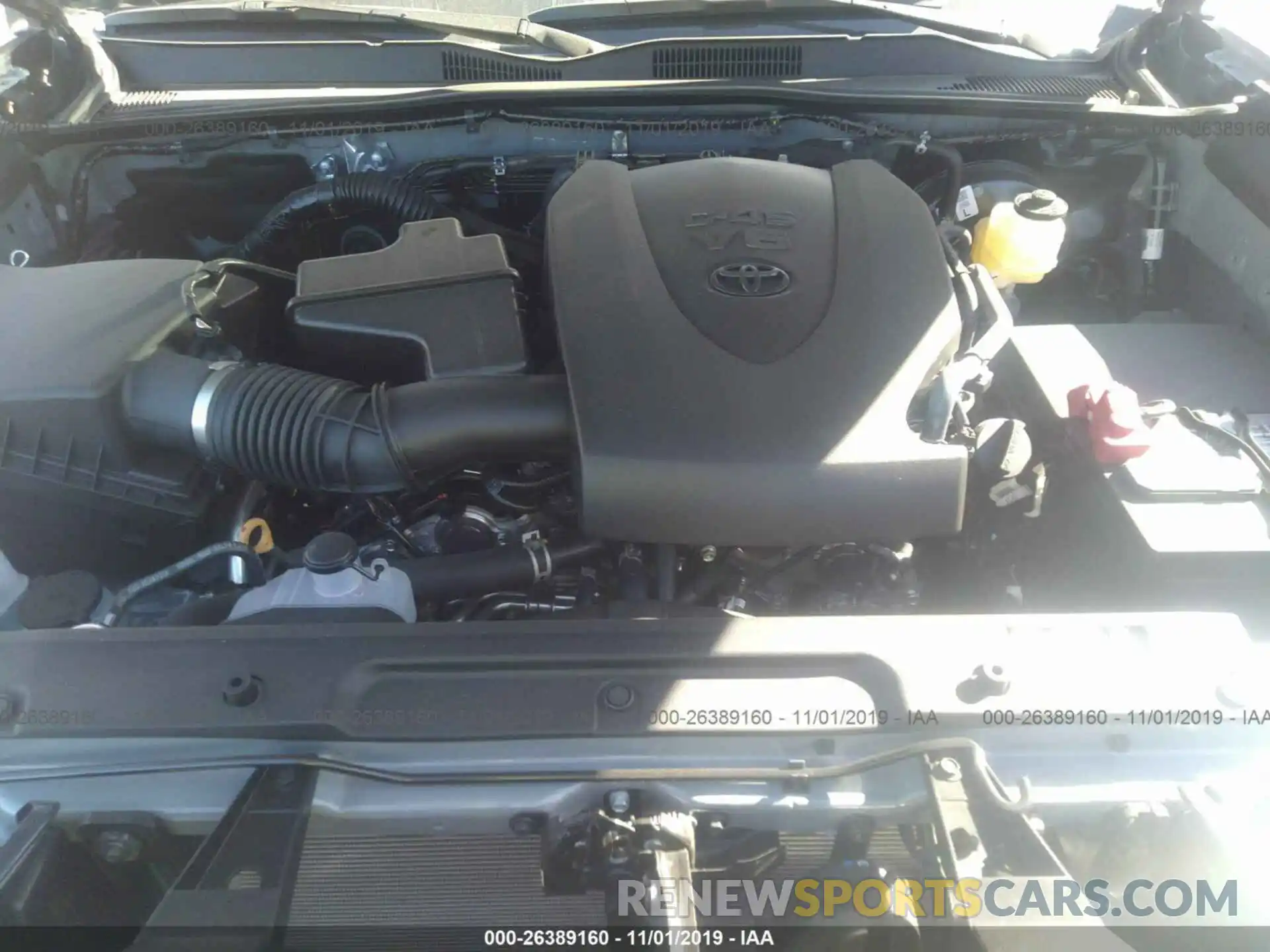 10 Photograph of a damaged car 3TMAZ5CN3KM112631 TOYOTA TACOMA 2019