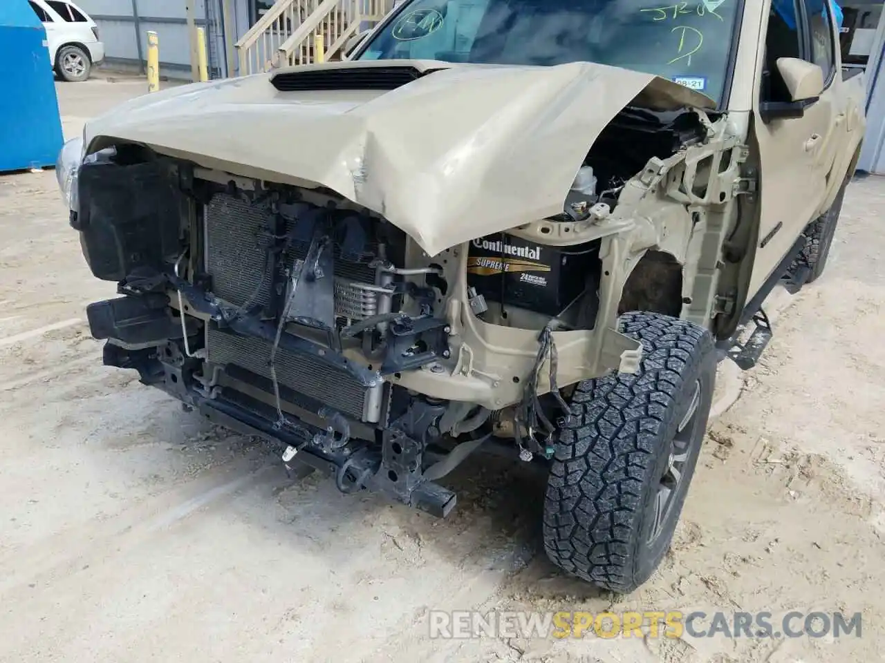 9 Photograph of a damaged car 3TMAZ5CN3KM112659 TOYOTA TACOMA 2019