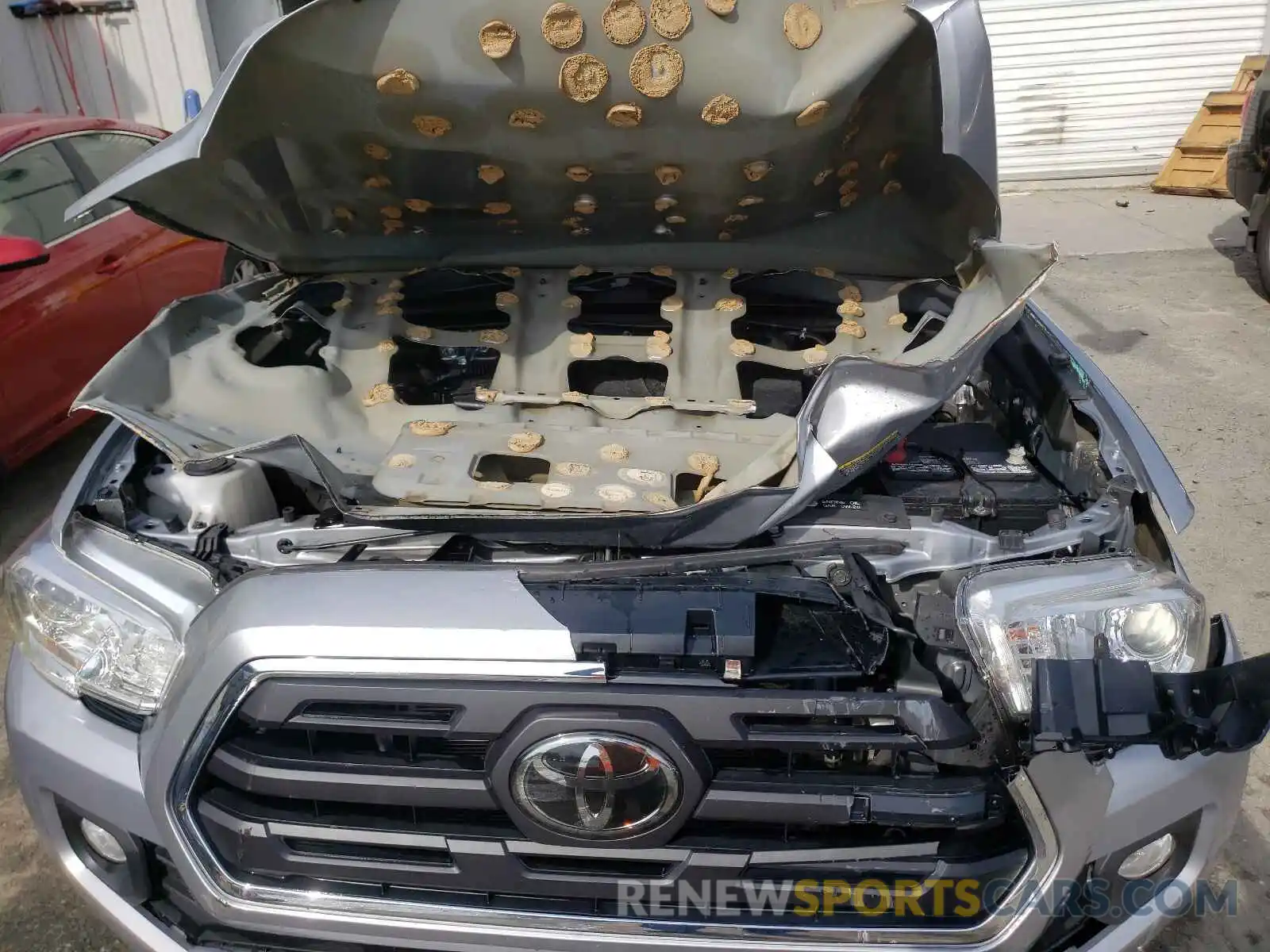 7 Photograph of a damaged car 3TMAZ5CN4KM079462 TOYOTA TACOMA 2019