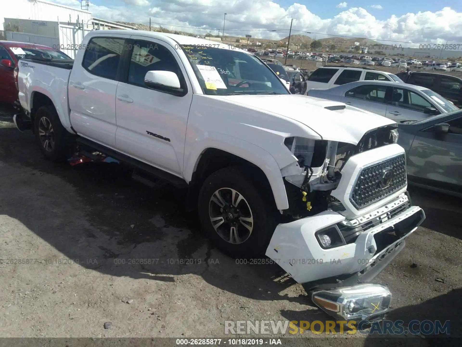 1 Photograph of a damaged car 3TMAZ5CN4KM080210 TOYOTA TACOMA 2019