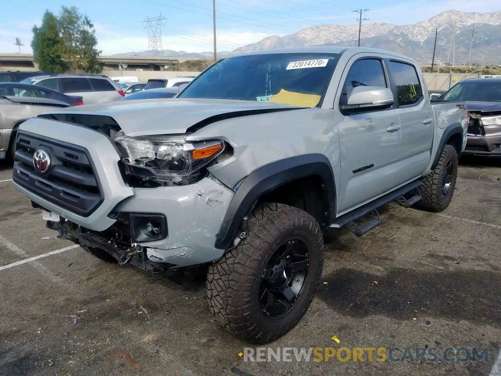 2 Photograph of a damaged car 3TMAZ5CN4KM083270 TOYOTA TACOMA 2019