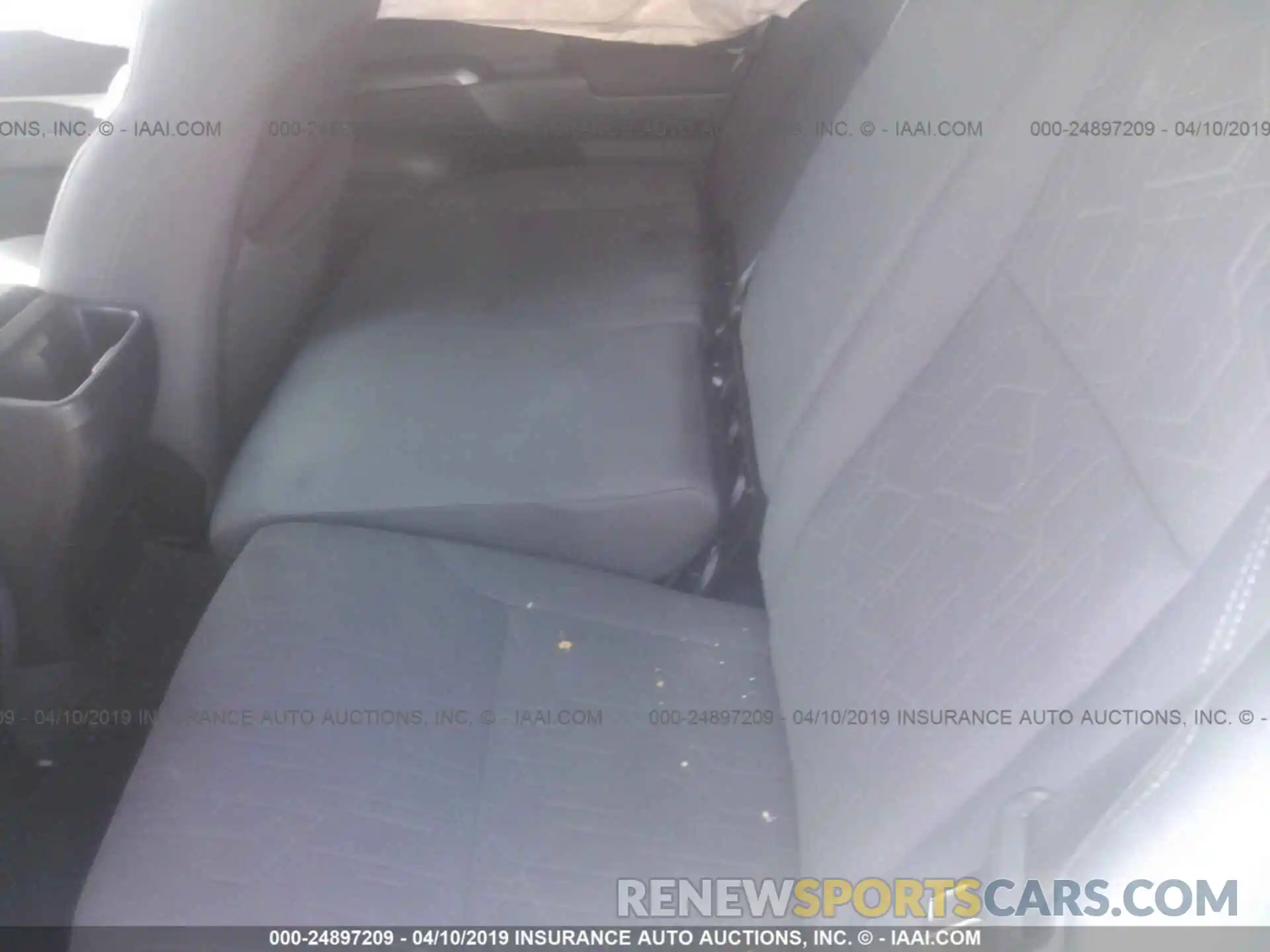 8 Photograph of a damaged car 3TMAZ5CN4KM083527 TOYOTA TACOMA 2019